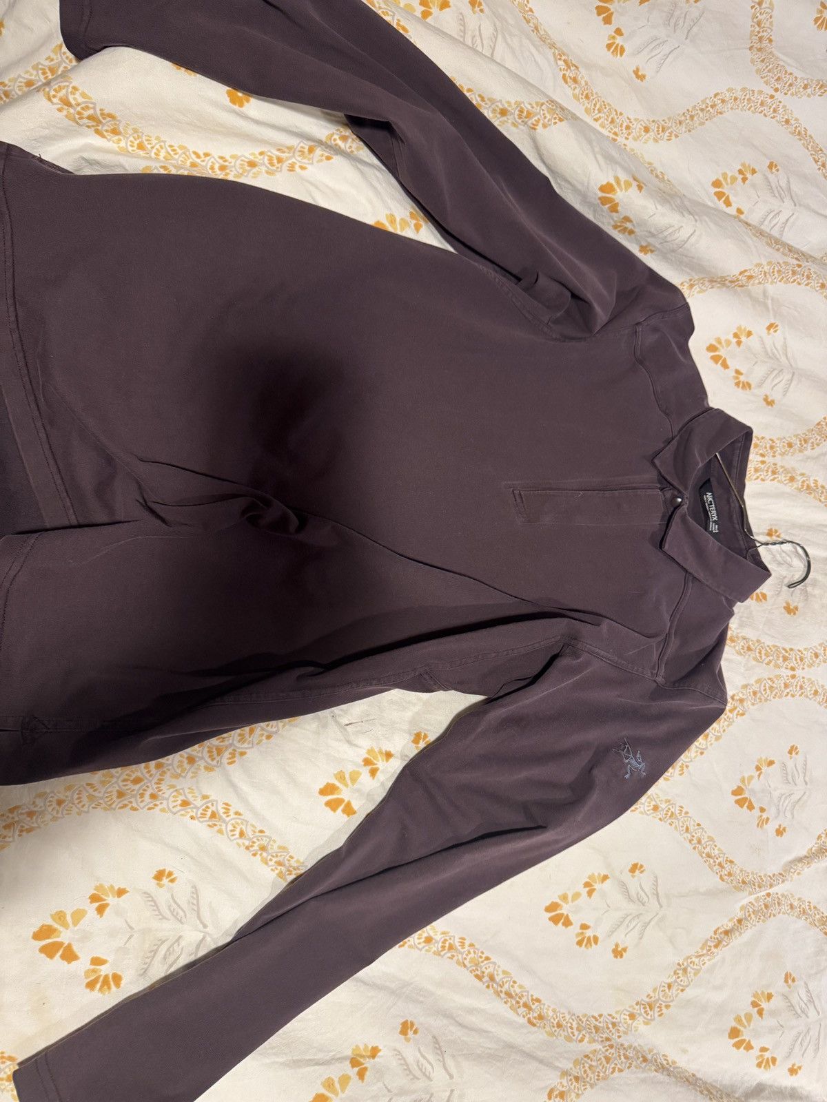 Arc'teryx maroon 1/4 button up Size US S / EU 44-46 / 1 - 1 Thumbnail