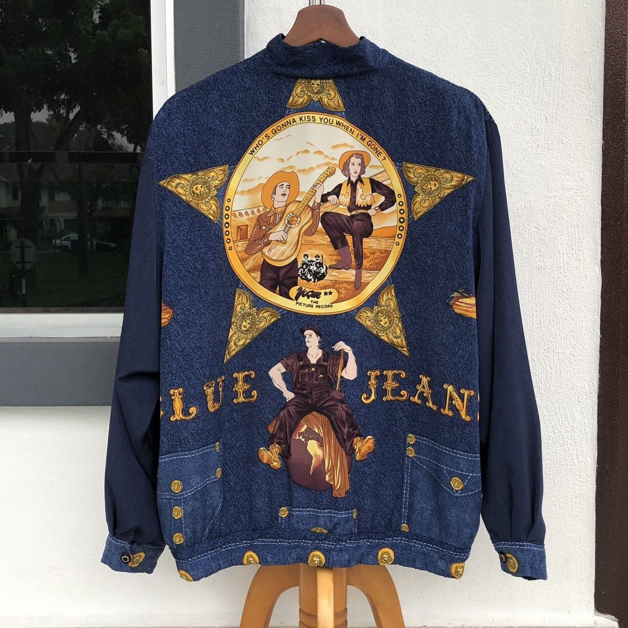 Vintage Vintage Blue Jeans Inspired VERSACE Silk Printed Jacket Size XL / US 12-14 / IT 48-50 - 1 Thumbnail