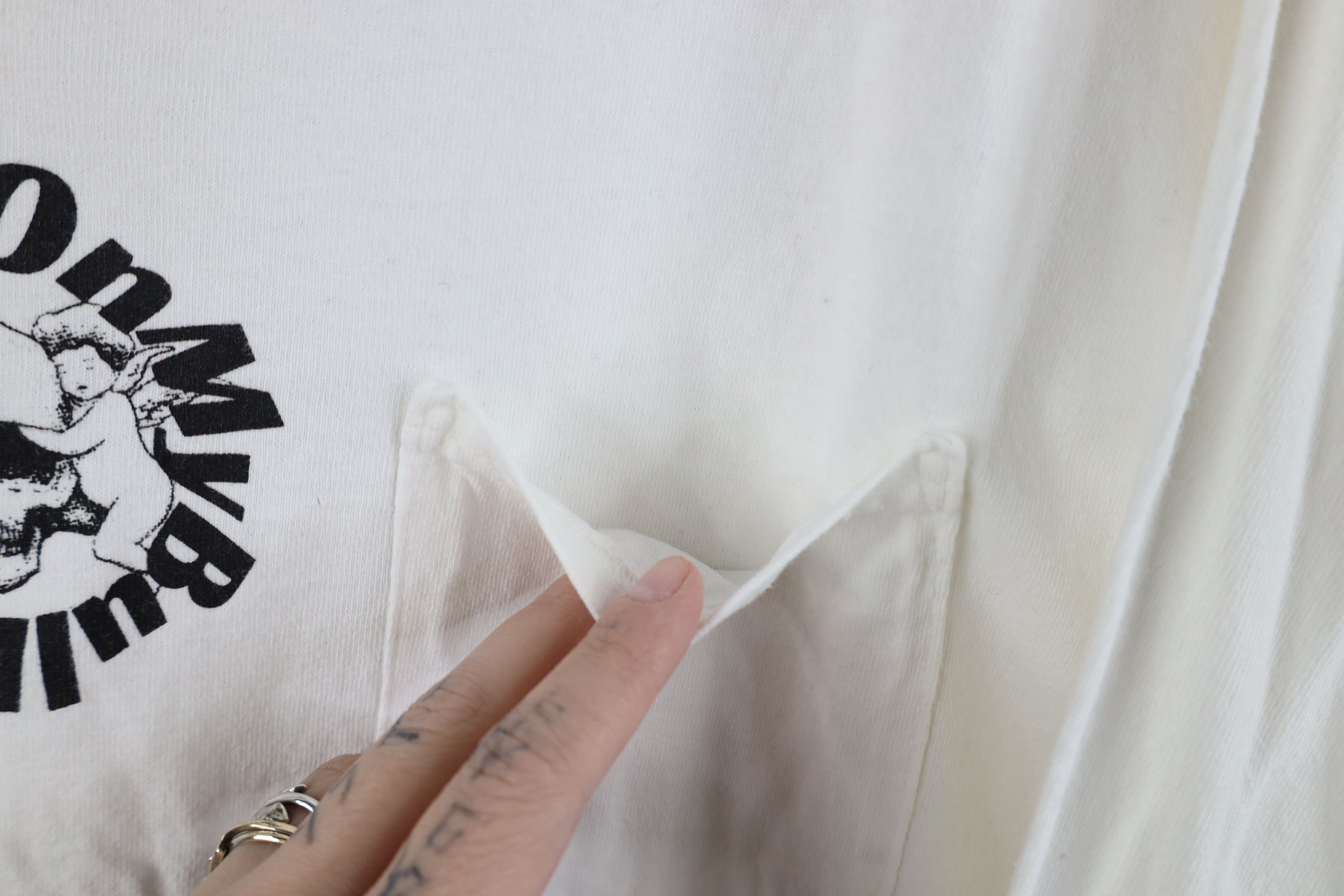 Vintage Vintage Y2K Streetwear Bull*hit Acid Nun Long Sleeve T-Shirt Size US L / EU 52-54 / 3 - 7 Thumbnail