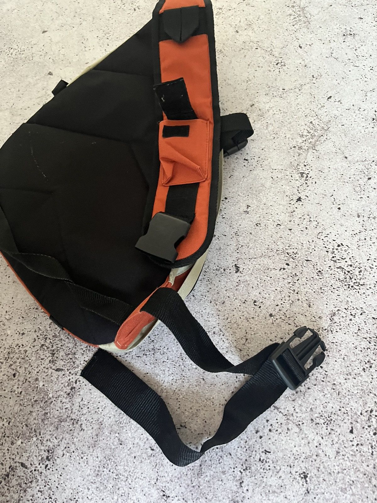 Vintage 🎒Sling Bag Vintage Oakley Sling Bag Style Size ONE SIZE - 6 Thumbnail