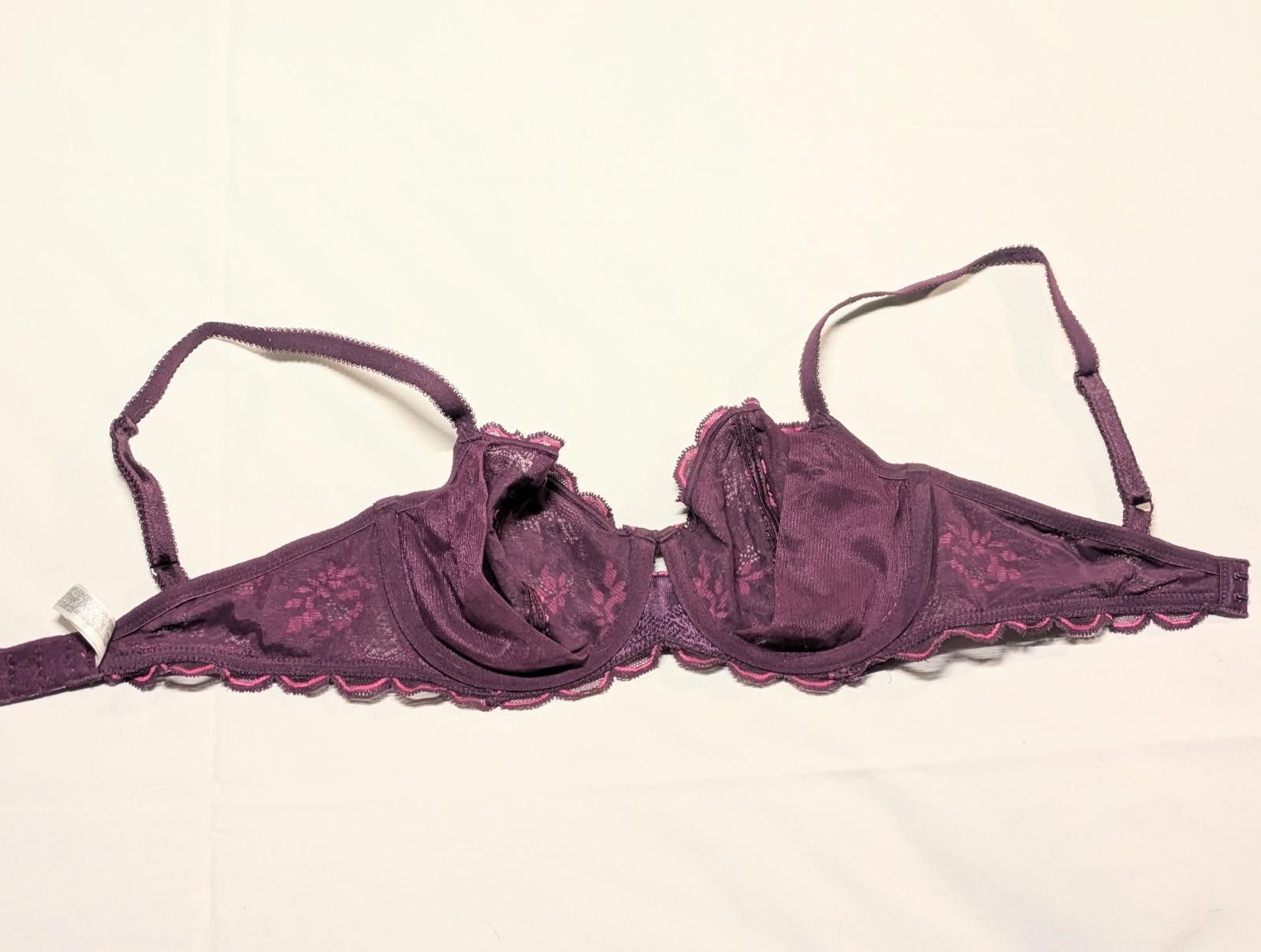 Other Wacoal 32D Unlined Wired Purple Lace Bra EUC Size ONE SIZE - 4 Thumbnail