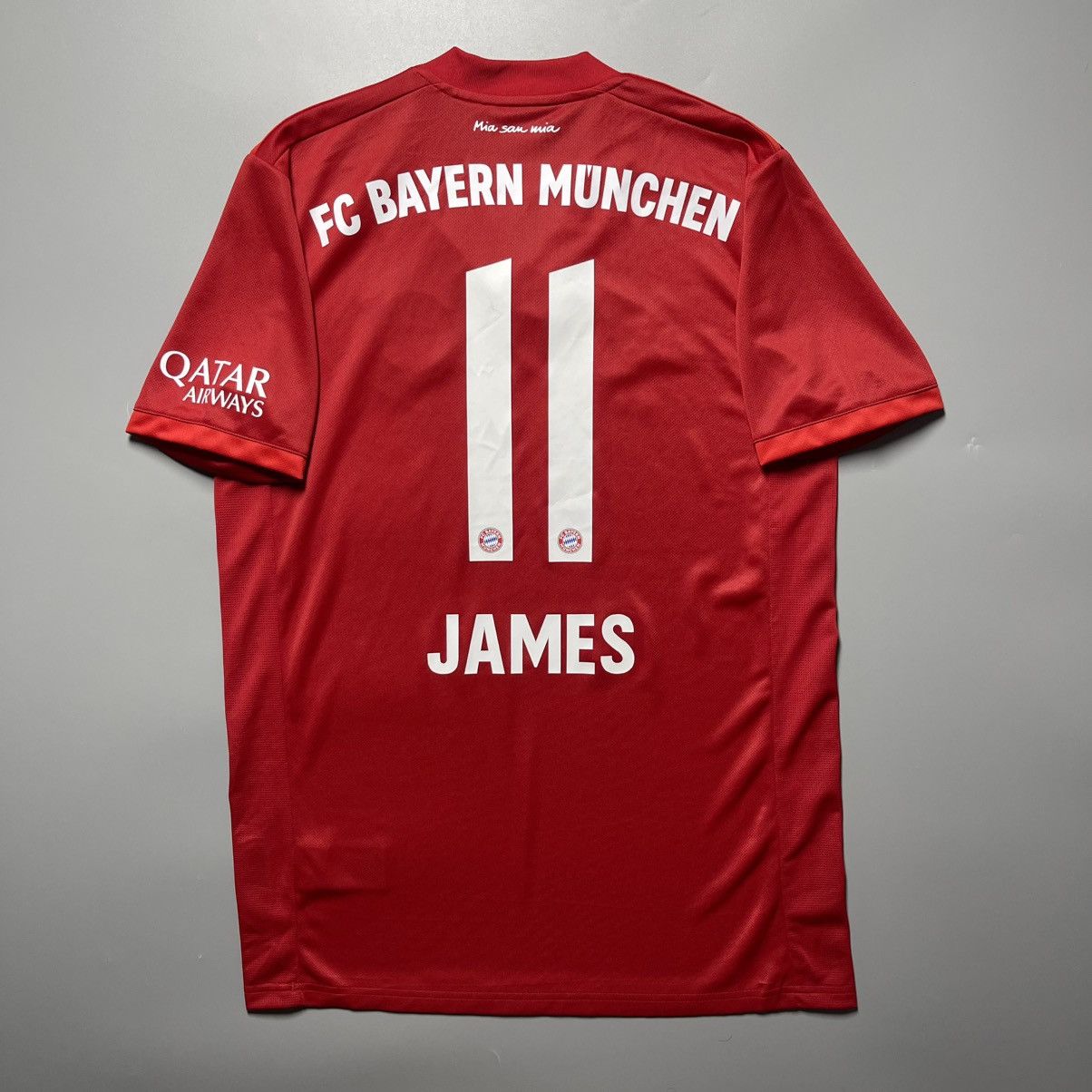 Adidas BAYERN ADIDAS 2019/2020 FOOTBALL HOME JERSEY #11 JAMES Size US S / EU 44-46 / 1 - 1 Thumbnail