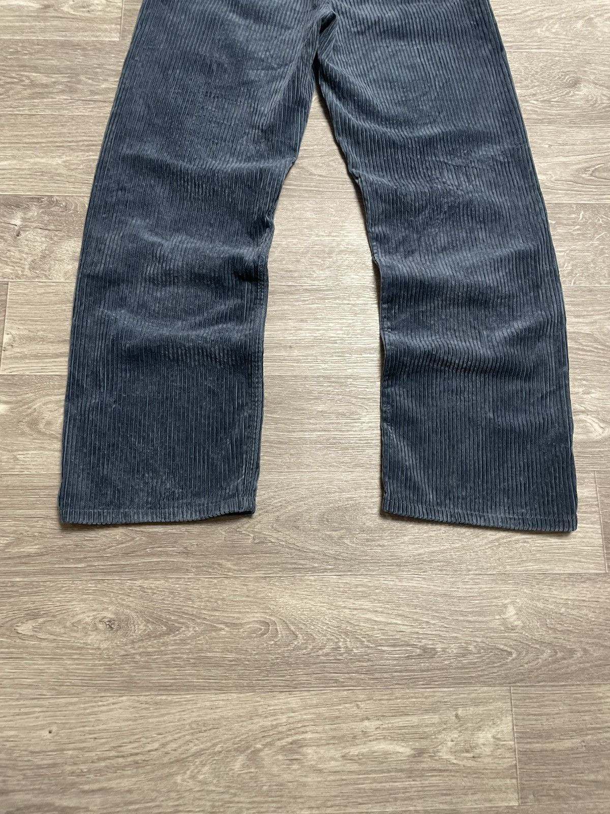 Carhartt Wip Carhartt WIP Blue Velvet Corduroy Loose Fit Pants Y2K Size US 30 / EU 46 - 14 Thumbnail