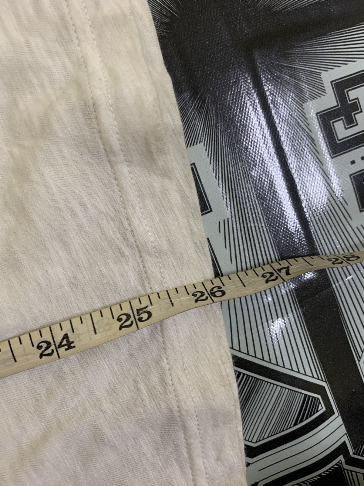 Jun Takahashi × Undercover × Uniqlo Undercover x Uniqlo shirt Size US S / EU 44-46 / 1 - 7 Thumbnail