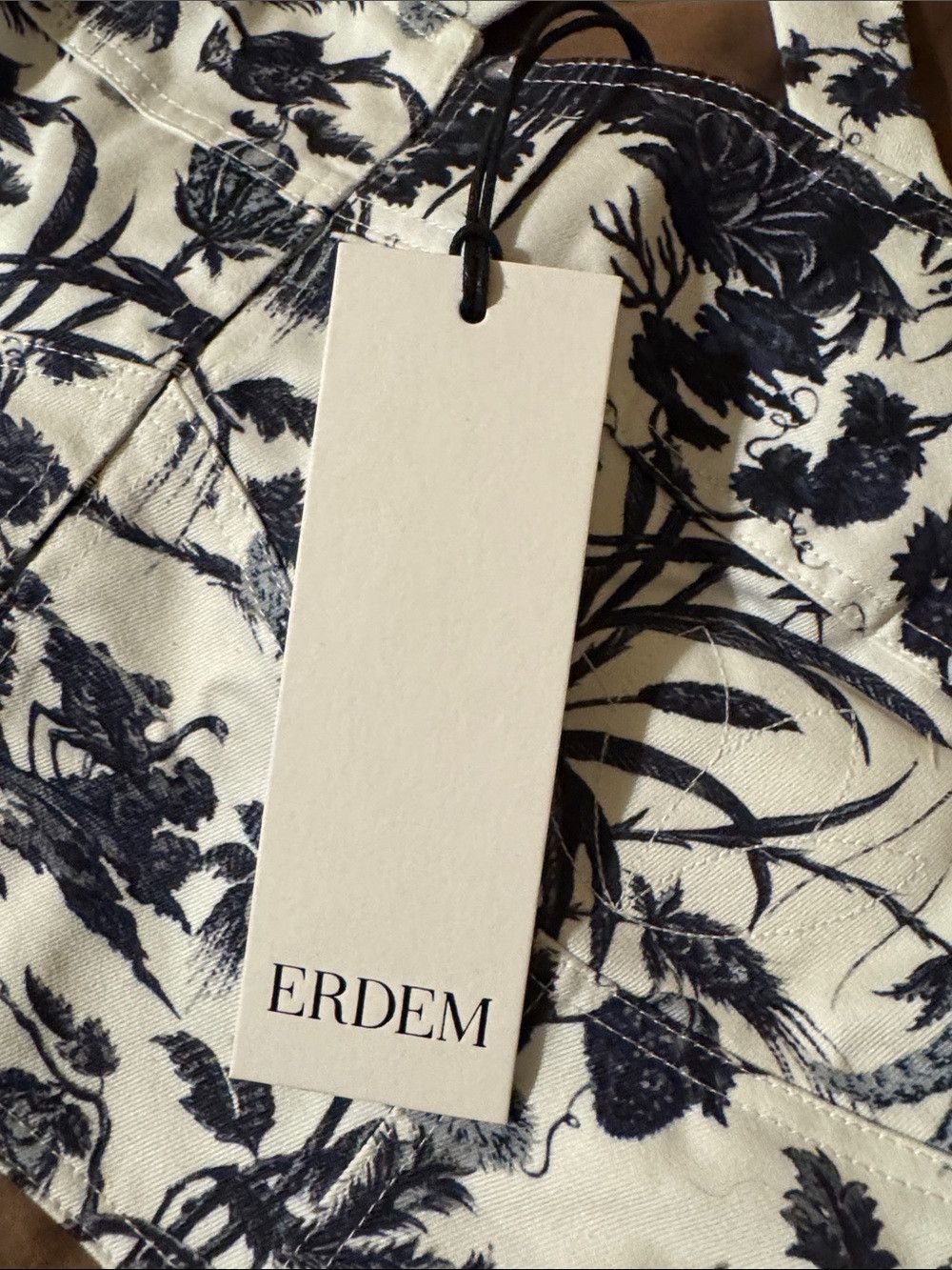 Erdem ERDEM White and Navy Botanical Cross-Back Crop Top Size XL / US 12-14 / IT 48-50 - 6 Thumbnail