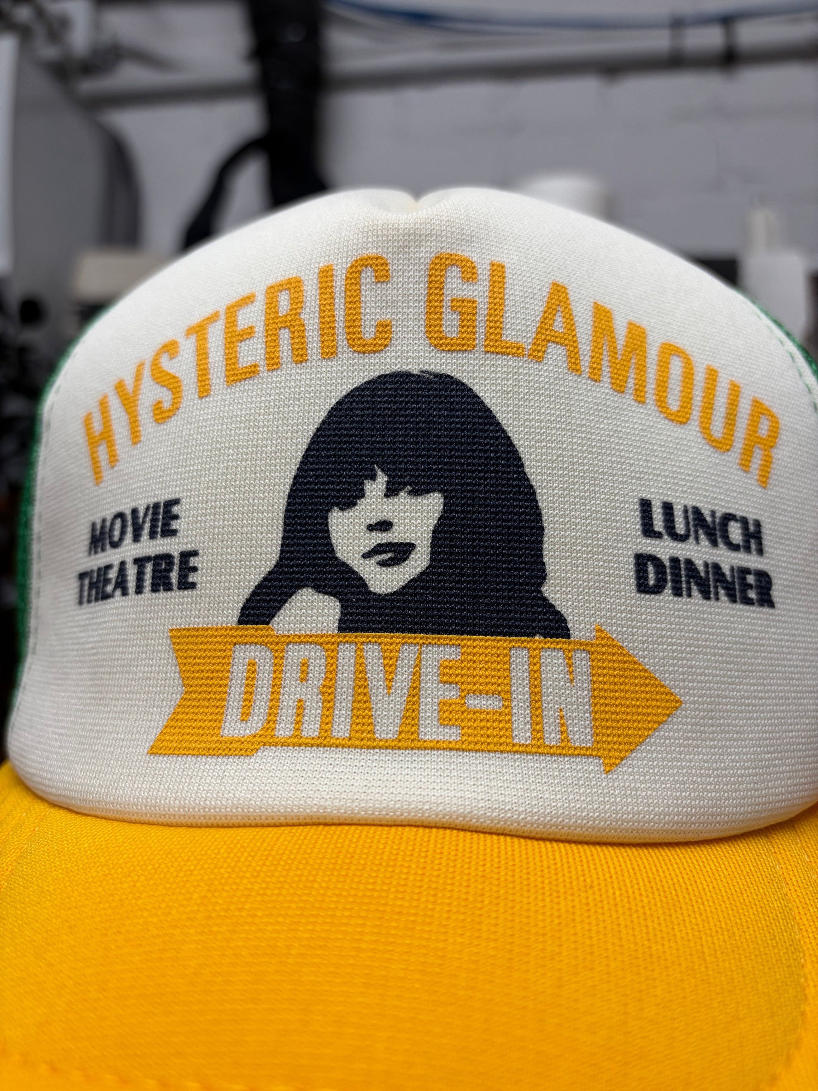 Hysteric Glamour Hysteric Glamour ‘Drive In Theatre’ Yellow/Green Mesh Trucker Hat Size ONE SIZE - 2 Thumbnail