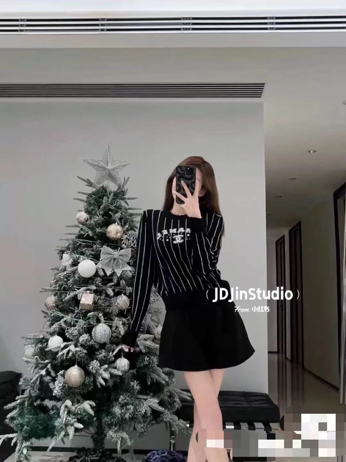 Chanel Chanel 23P Black Logo Sweater 36 Size XS / US 0-2 / IT 36-38 - 8 Thumbnail