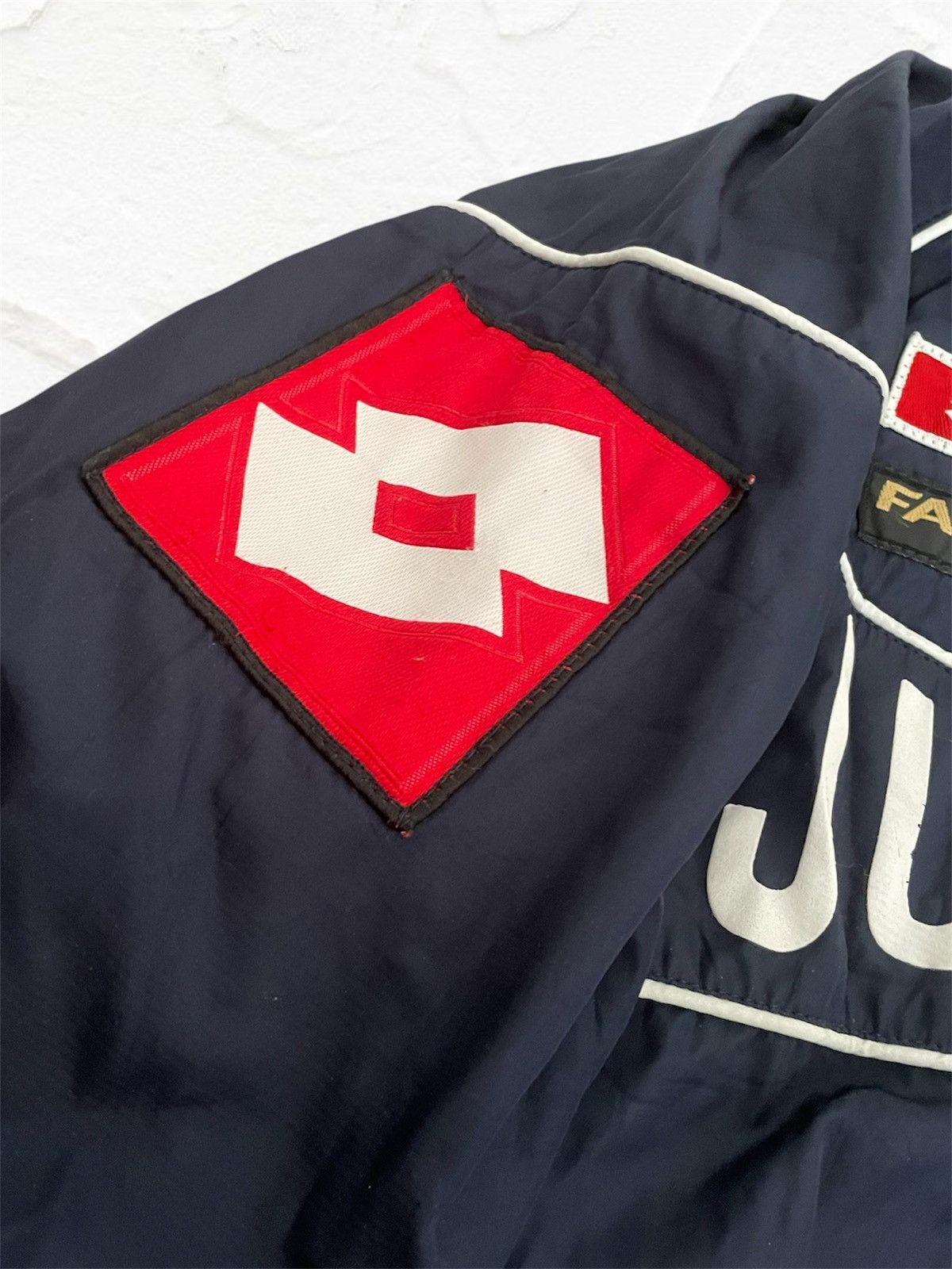 Other Vintage Juventus Lotto Track Jacket 2000s Fastweb Full Zip Size US L / EU 52-54 / 3 - 4 Thumbnail