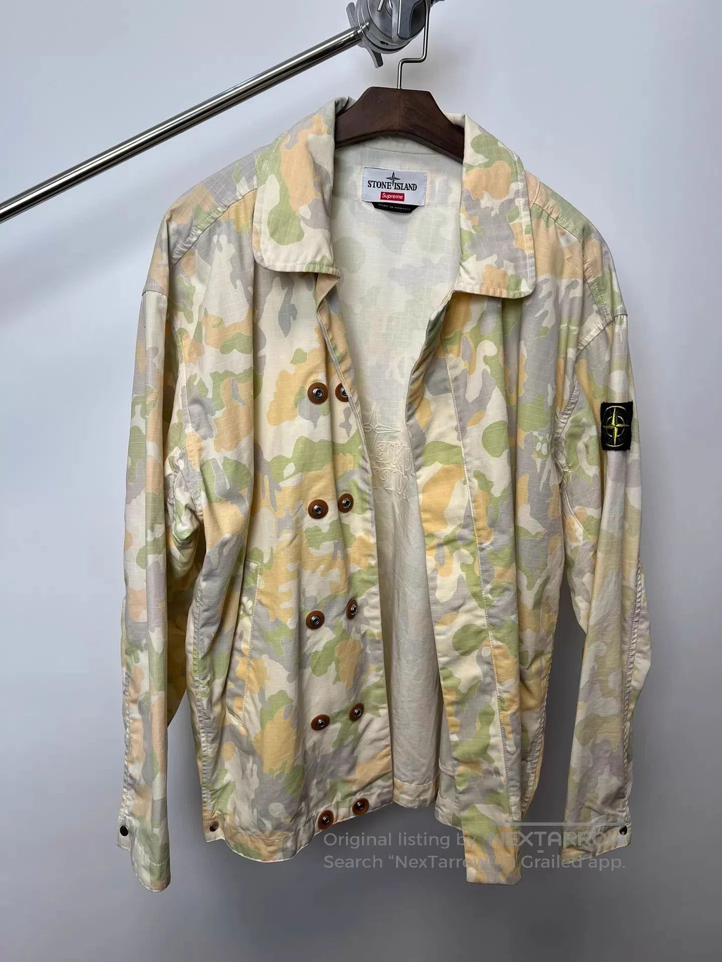 Supreme Multi Color Camouflage Light Jacket Size L. Size US L / EU 52-54 / 3 - 4 Thumbnail