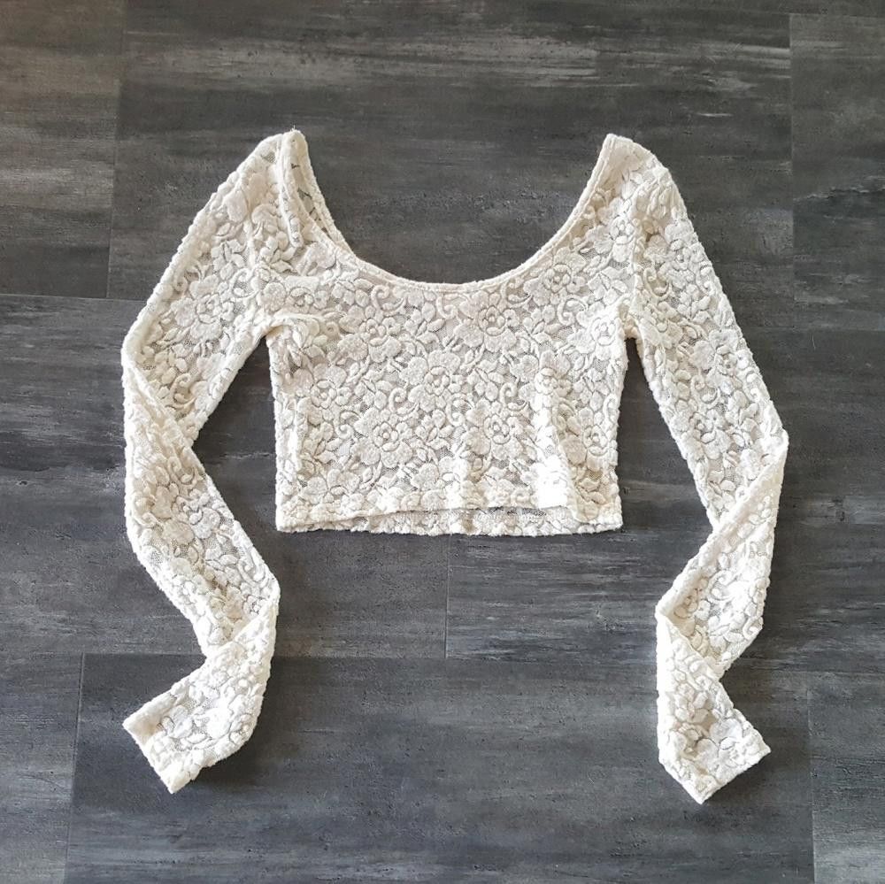 Designer White Floral Detailed Mossimo Cropped Long Sleeve Size XS / US 0-2 / IT 36-38 - 2 Thumbnail