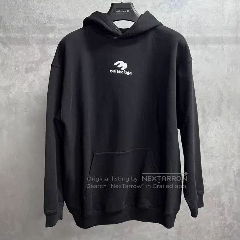 Balenciaga Balenciaga Black Logo Letter Printed Long Sleeve Hooded Sw Size US L / EU 52-54 / 3 - 1 Thumbnail