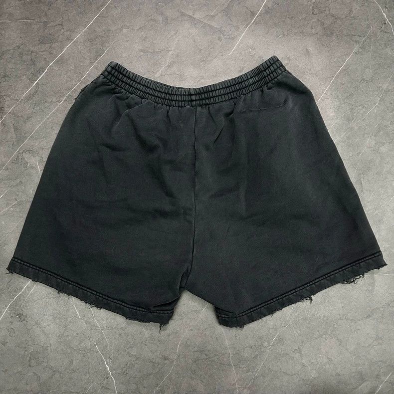 Balenciaga Balenciaga 25 Flame Double Ring Distressed Shorts Size US 30 / EU 46 - 2 Thumbnail