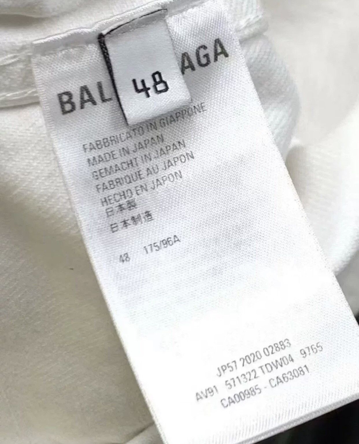 Balenciaga Balenciaga back logo denim jacket 2412-Nextarrow Size US M / EU 48-50 / 2 - 4 Thumbnail
