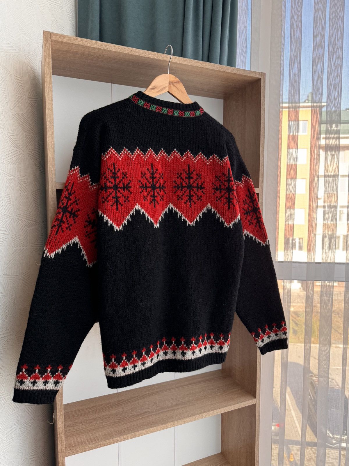 Dale Of Norway × Vintage Vintage Nordman Land of Midnightsun 80’s Wool Clasps Sweater Size US L / EU 52-54 / 3 - 10 Thumbnail