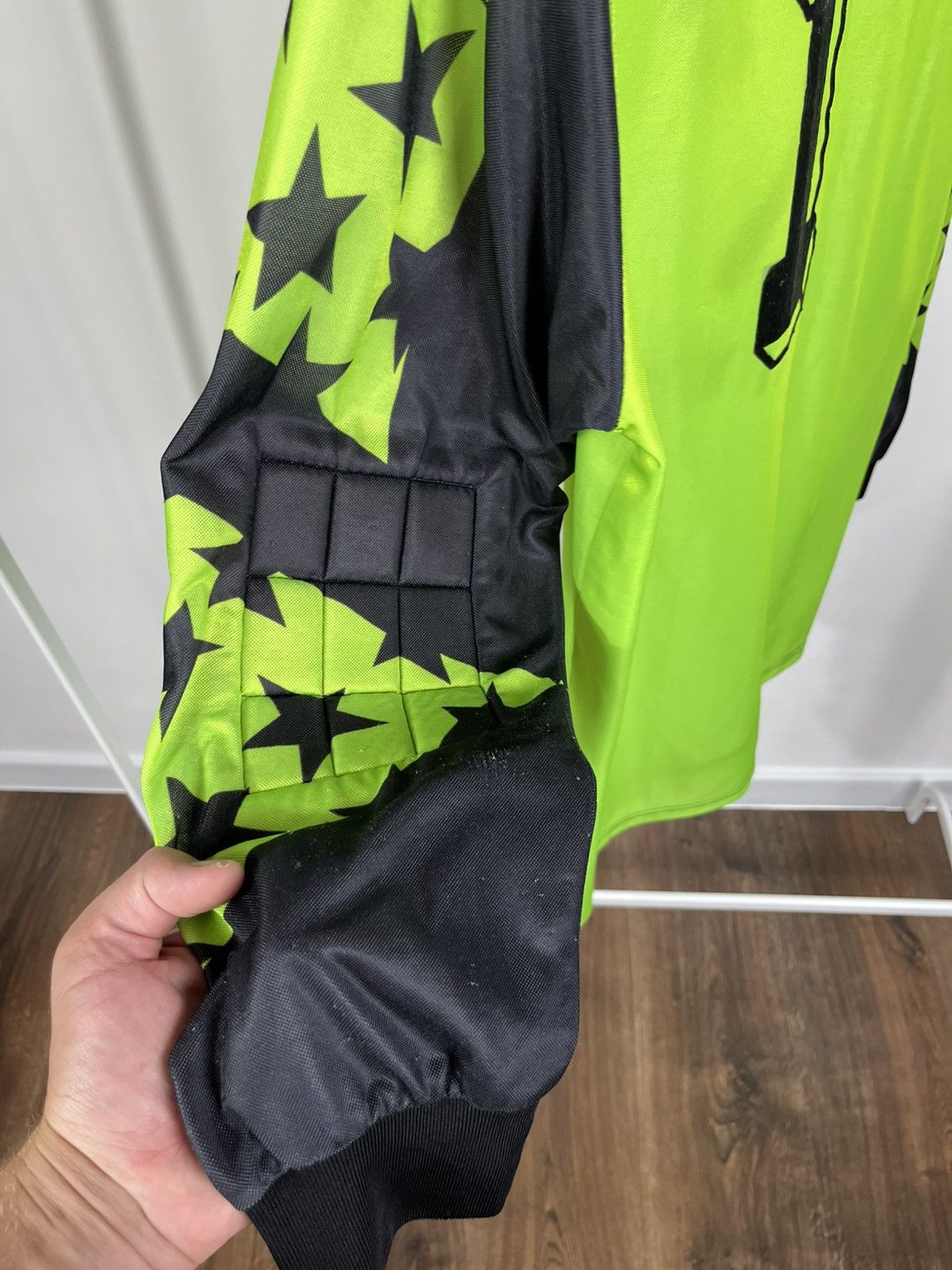 Puma Vintage Puma Goalkeeper Jersey #1 Neon Green – Size XL Size US XL / EU 56 / 4 - 15 Thumbnail