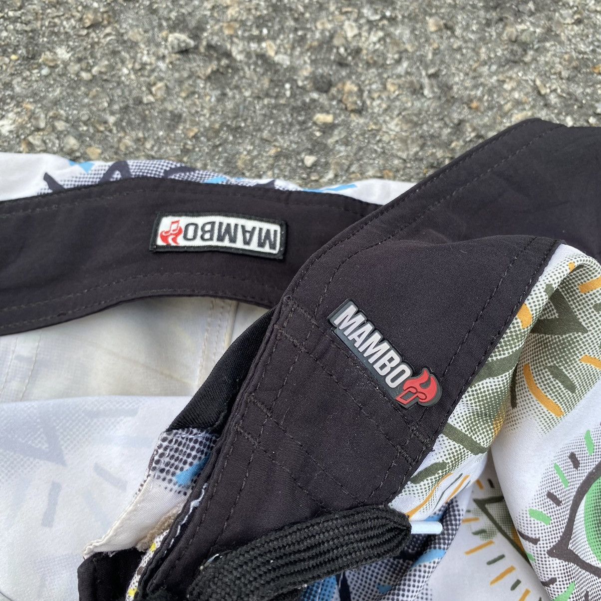 Quiksilver Mambo Eyes Graphic Adjustable Surf Style Short Pants Size US 36 / EU 52 - 7 Thumbnail