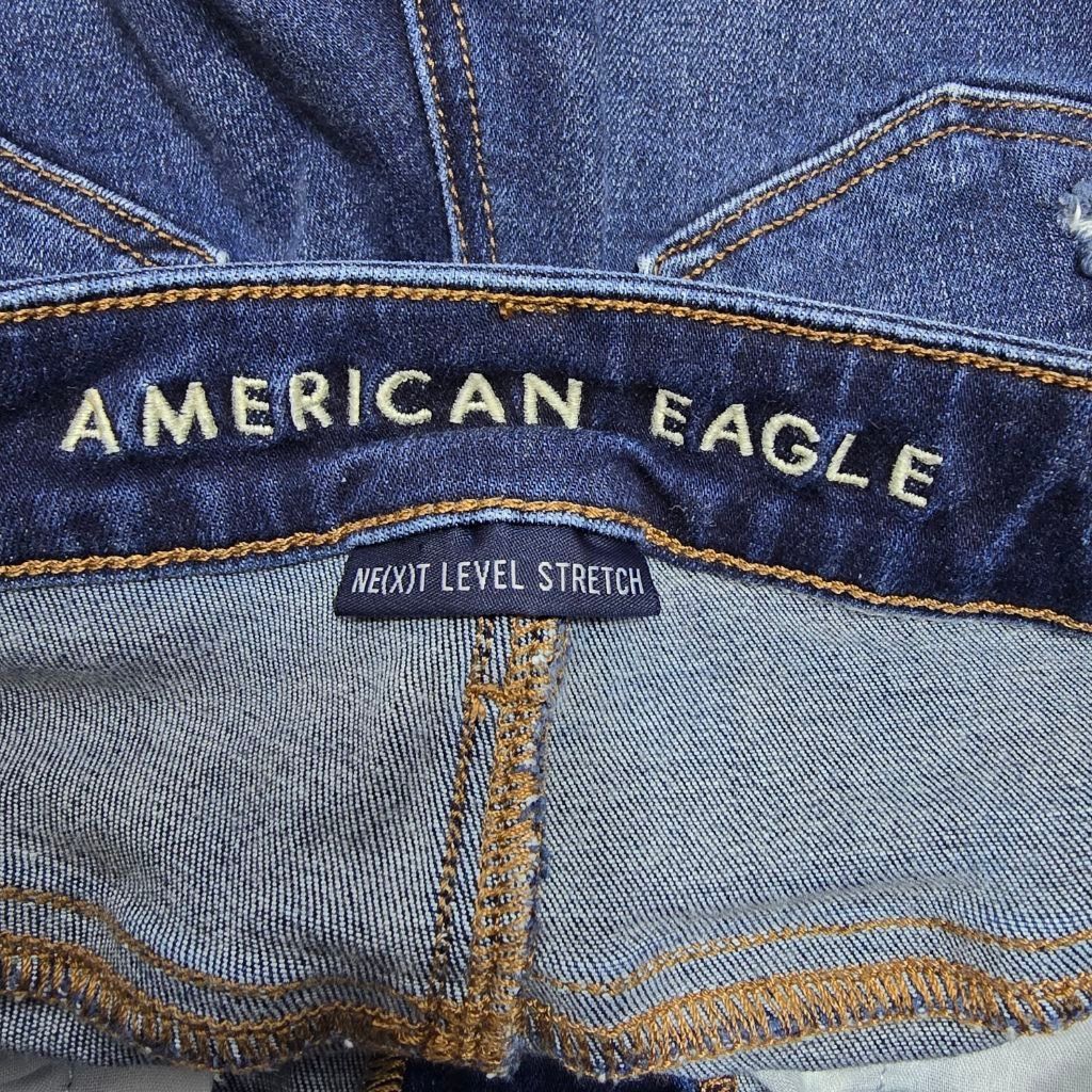 American Eagle Outfitters Women's American Eagle Distressed Hi-Rise Shortie J Shorts00 Size 24" / US 00 / IT 34 - 9 Thumbnail