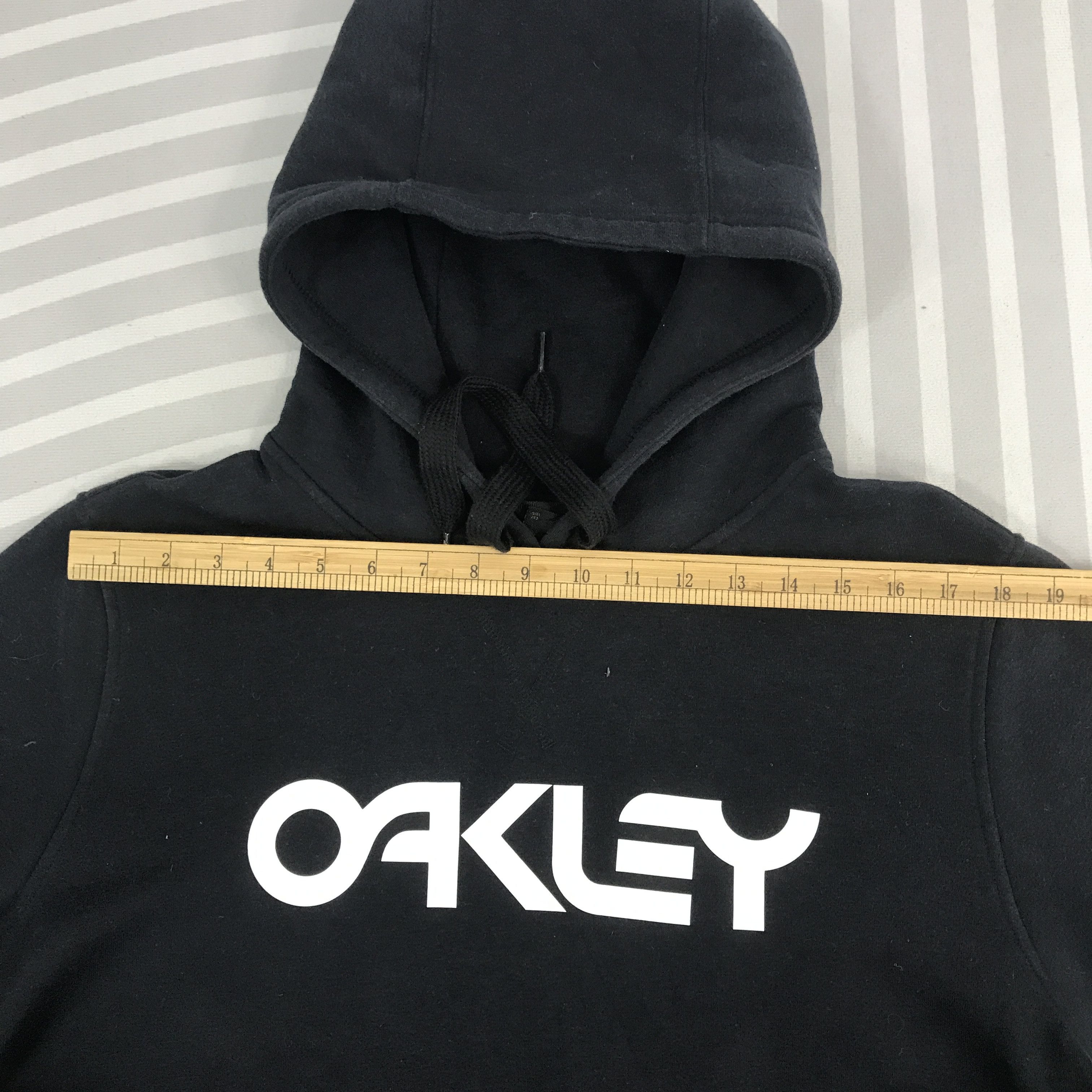 Oakley × Vintage Vintage Oakley Hoodies Sweatshirt Jacket Size US L / EU 52-54 / 3 - 5 Thumbnail