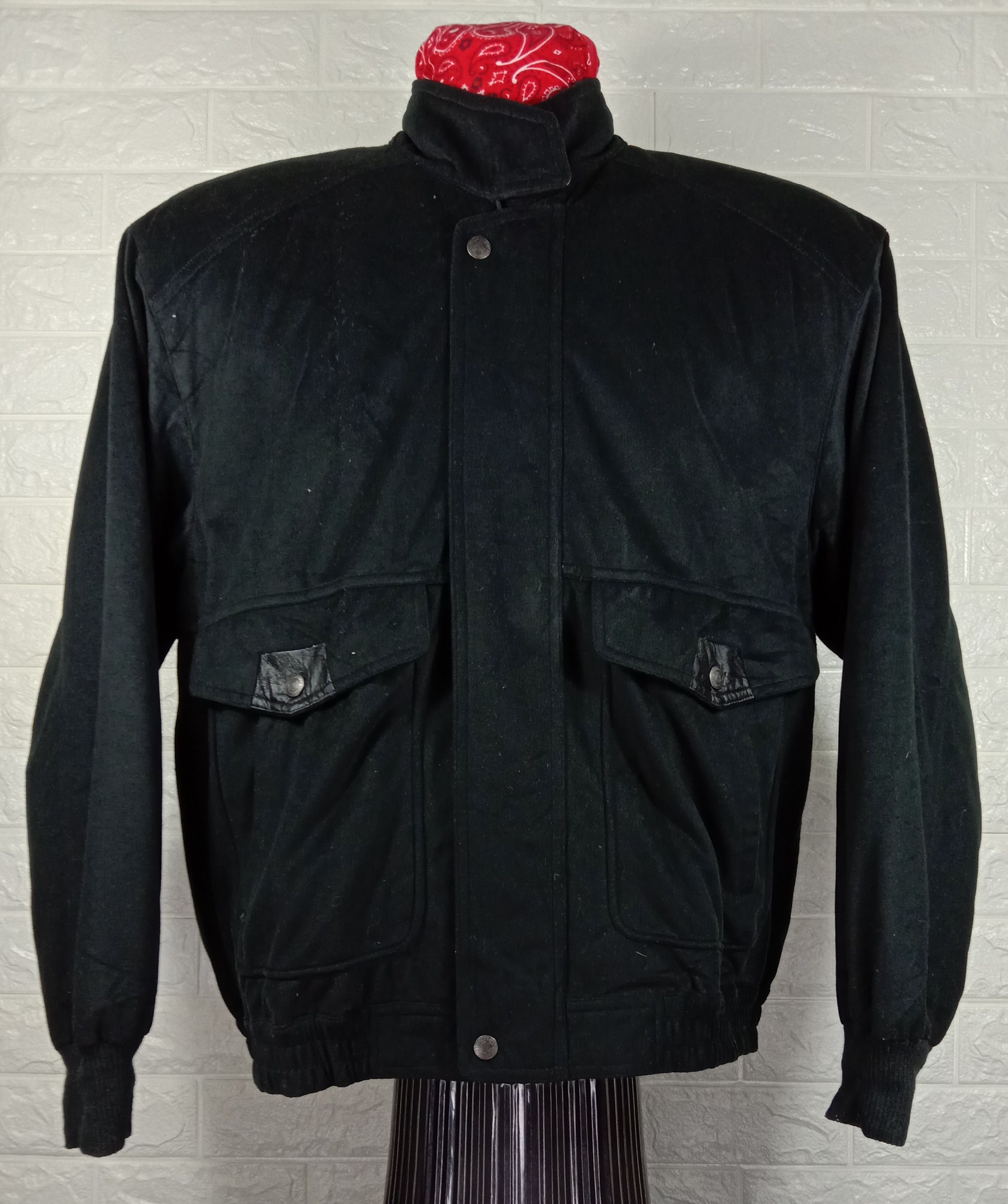 Japanese Brand Vintage Club Full Black Retro Jacket Size US L / EU 52-54 / 3 - 1 Thumbnail