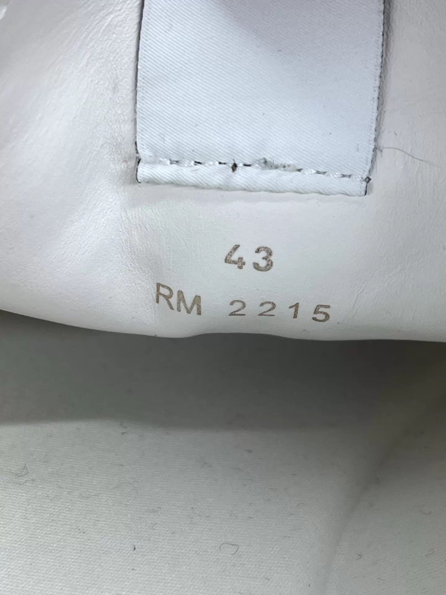 Celine CELINE Racer Triomphe Sneaker Ivory 43 99 New Size US 10 / EU 43 - 7 Thumbnail