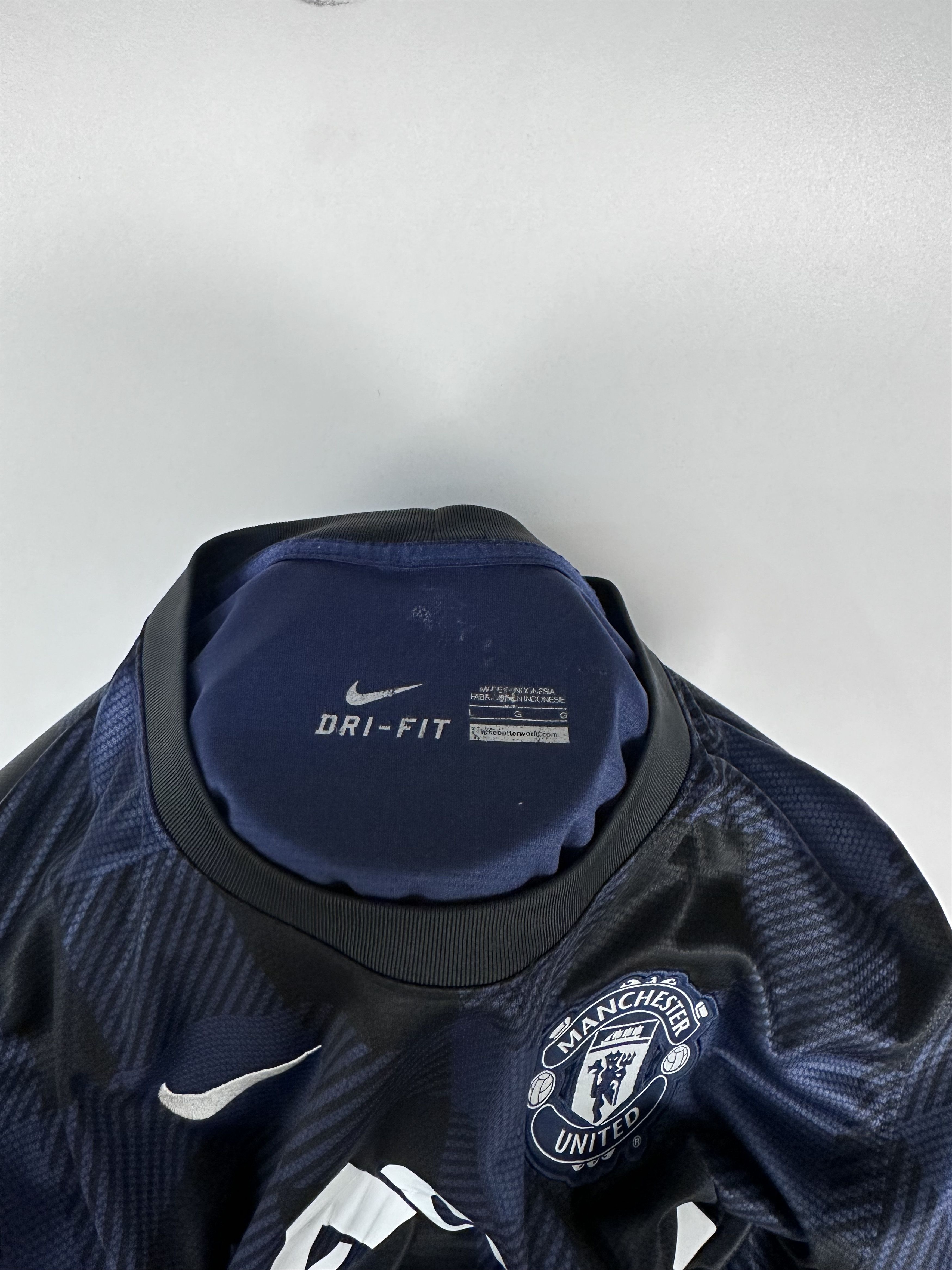 Nike MANCHESTER UNITED 2013 2014 FOOTBALL SHIRT SOCCER JERSEY Size US L / EU 52-54 / 3 - 11 Thumbnail
