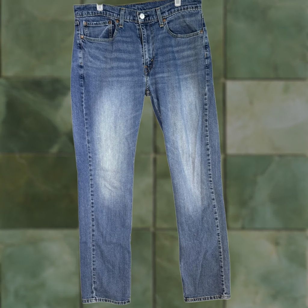 Levi's VINTAGE Levi's 514 Jeans Mens 34x34 Blue Denim Straight Leg Whiskered Classic Pants 90s Size US 34 / EU 50 - 1 Thumbnail