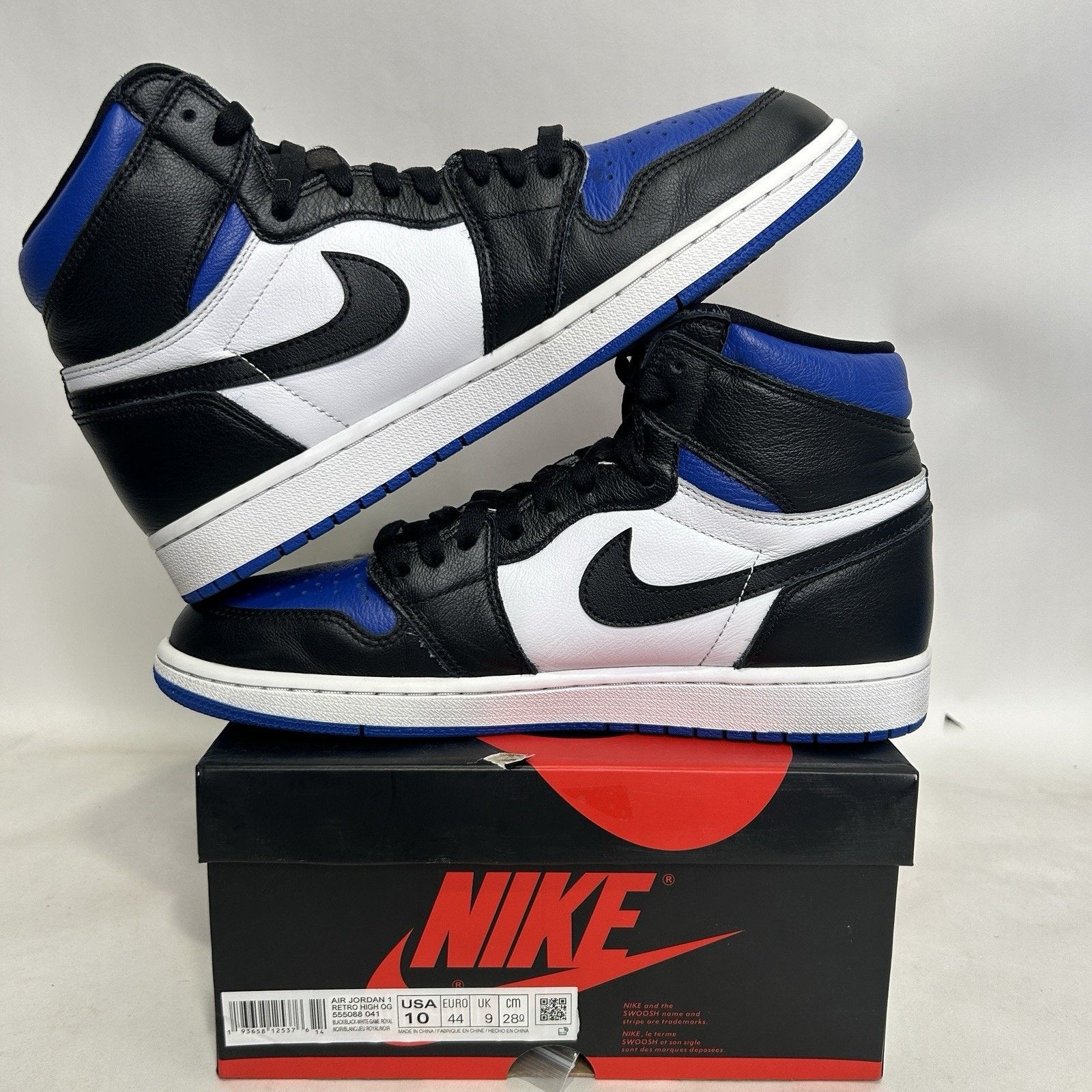 Jordan Brand Nike Air Jordan 1 Retro OG High “Royal Toe” Size US 10 / EU 43 - 3 Thumbnail