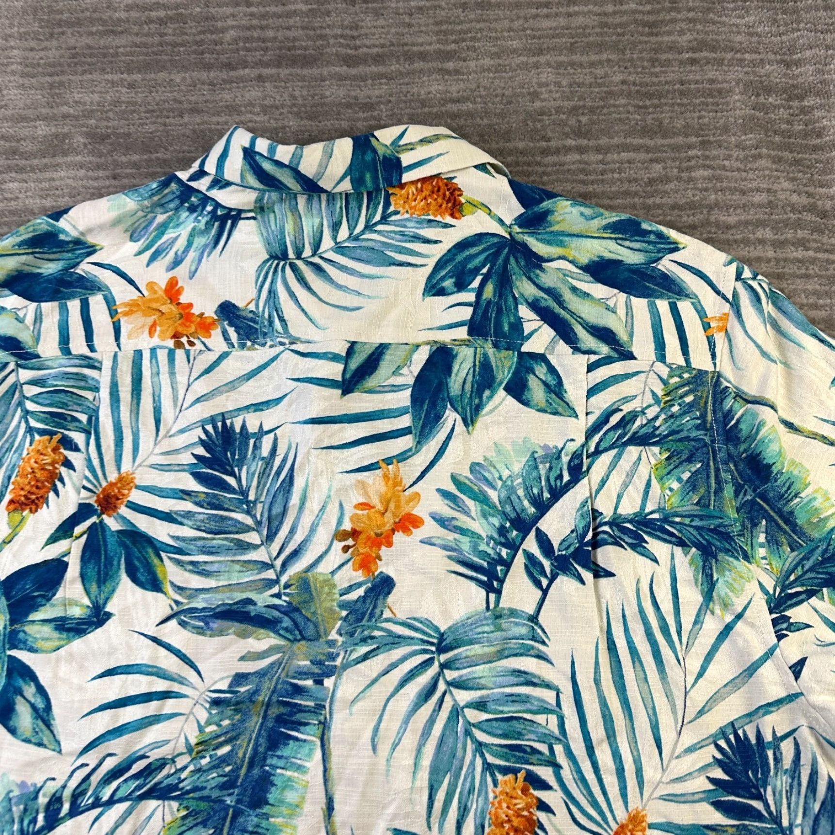 Tommy Bahama Tommy Bahama Shirt Mens Medium Green Camp Button Up Silk Palms Size US M / EU 48-50 / 2 - 5 Thumbnail