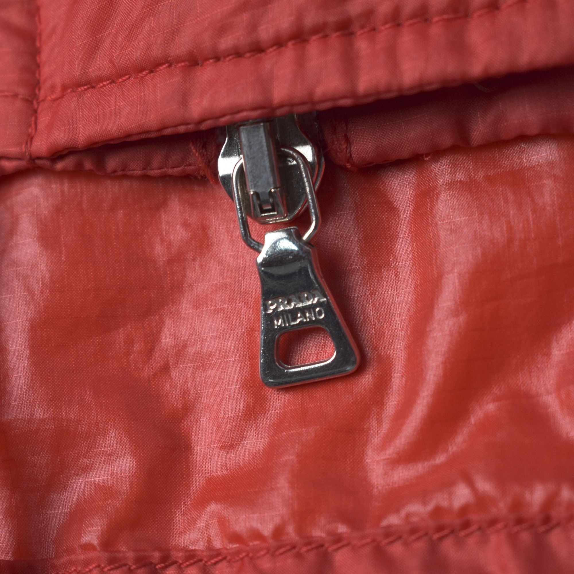 Prada PRADA RED SHORT SLEEVE JACKET HOODIE MADE IN ITALY Size US S / EU 44-46 / 1 - 2 Thumbnail