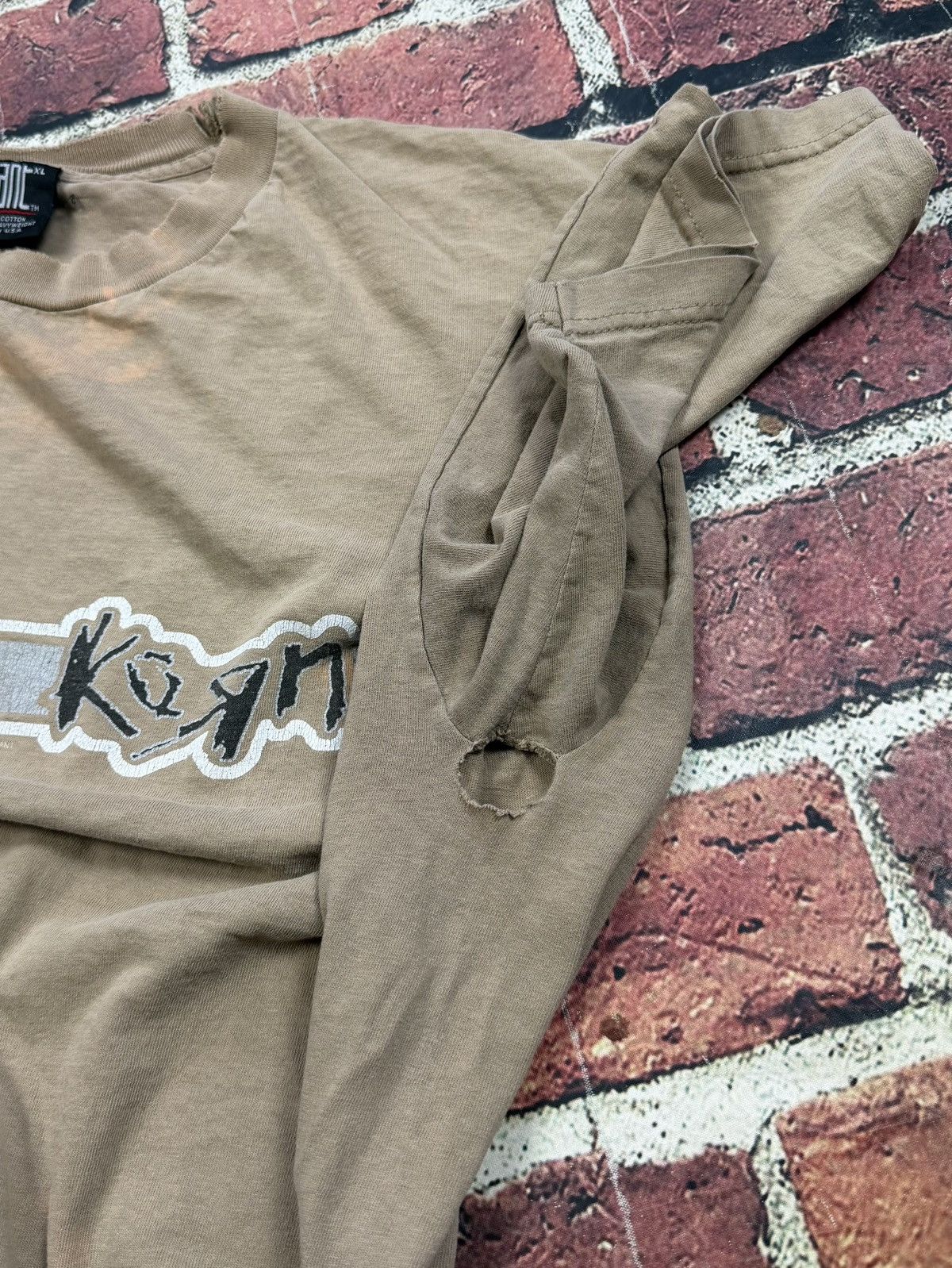 Giant Vintage 1996 KORN Nu Metal Band Tee Thrashed Distressed Size US XL / EU 56 / 4 - 11 Thumbnail