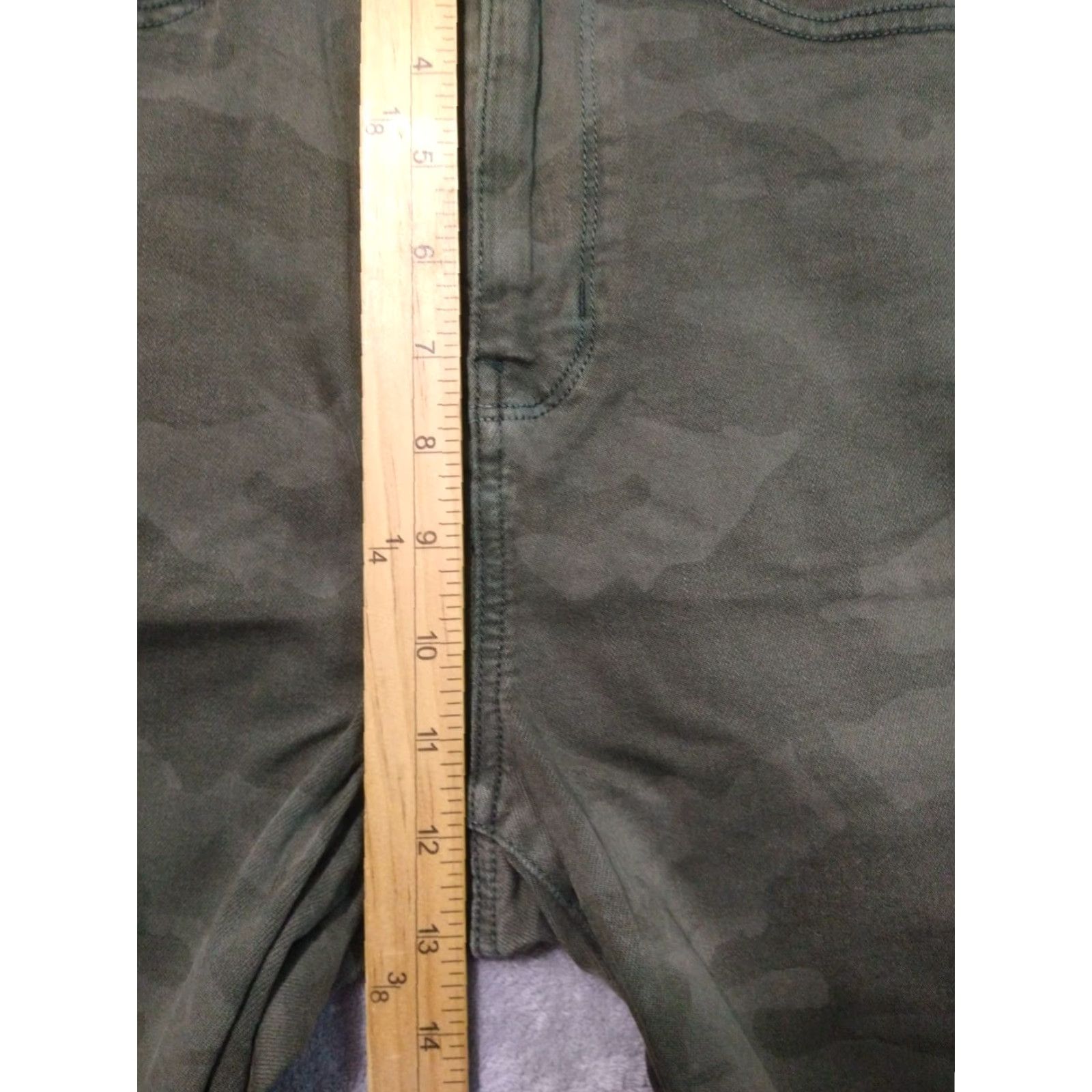 American Eagle Outfitters American Eagle Jeans Women 4 Camo Jegging Next Level Stretch Curvy Super Hi Rise Size 27" / US 4 / IT 40 - 4 Thumbnail