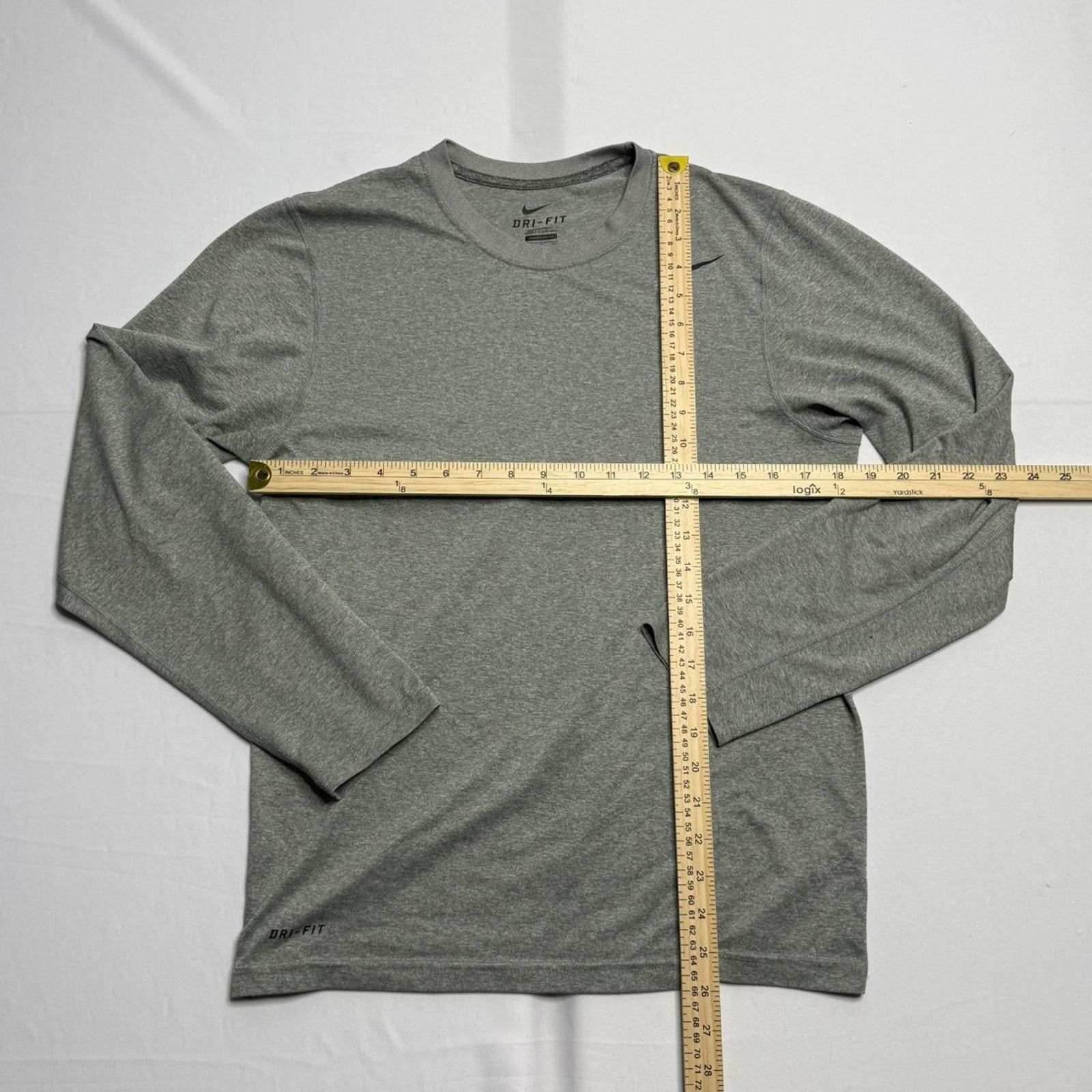 Nike Nike Dri-Fit Grey Long Sleeve Top Activewear Size Small Size US S / EU 44-46 / 1 - 4 Thumbnail