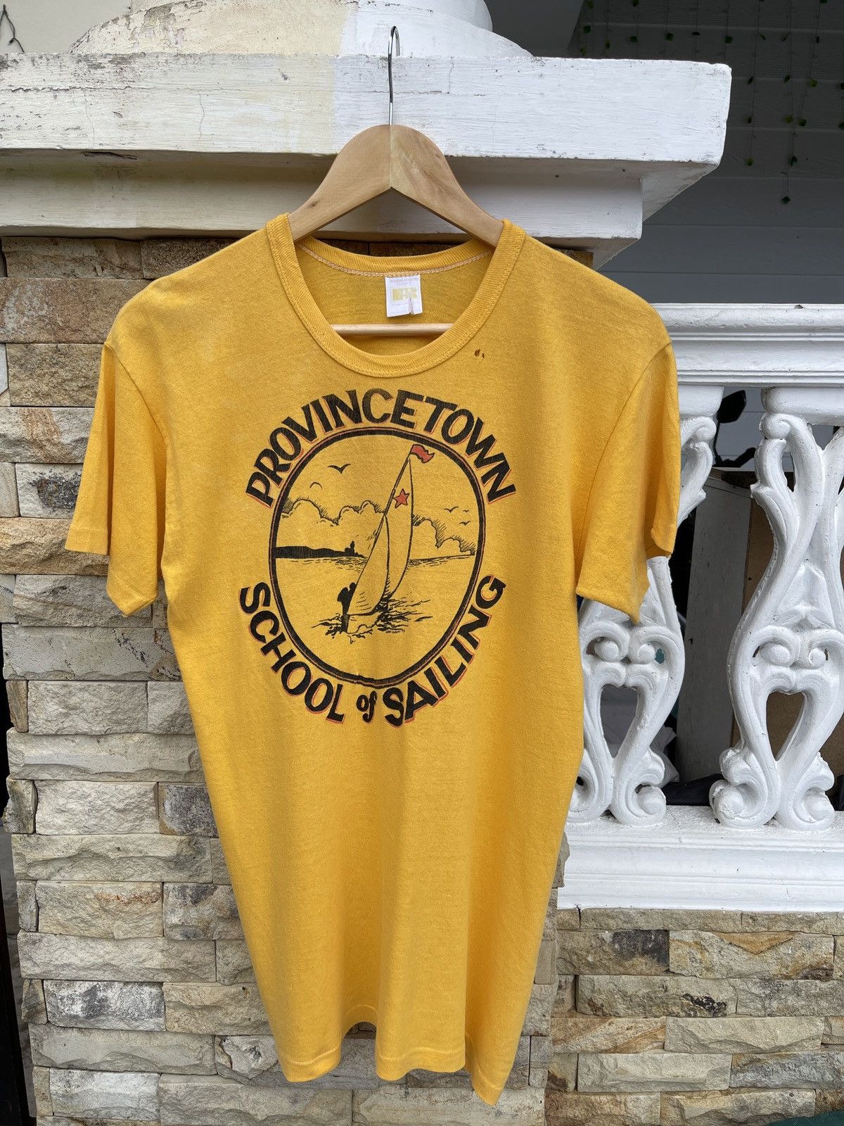 Last Drop🔥Rare🔥Vtg 70s Russell Athletics Single Stitch Tee