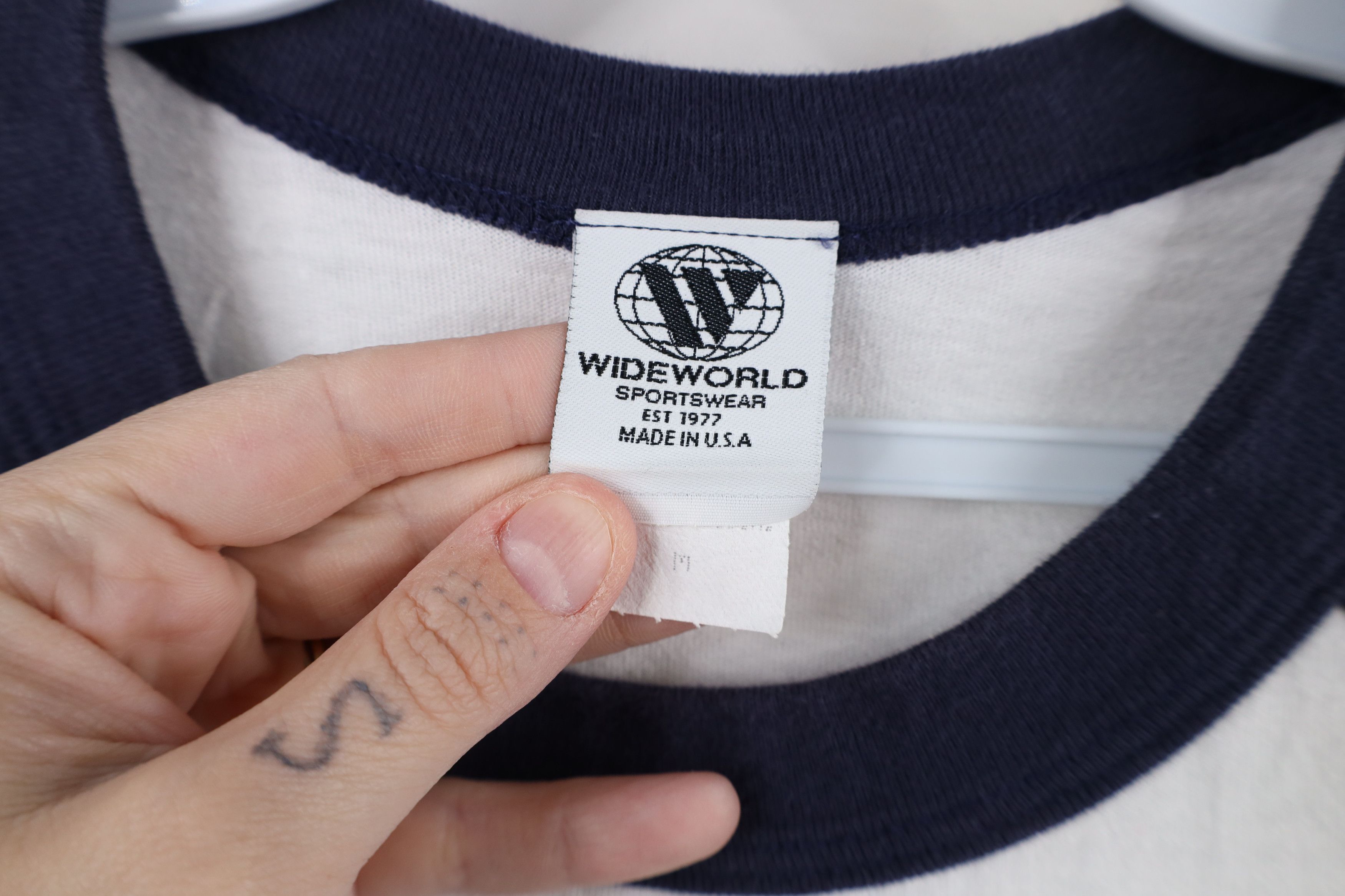 Vintage Vintage 90s San Diego Baseball 3/4 Sleeve Raglan T-Shirt USA Size US M / EU 48-50 / 2 - 9 Thumbnail