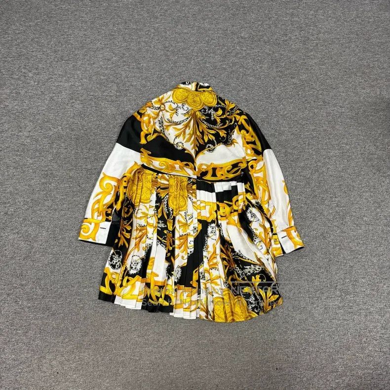 Versace Versace Silk dress Size XS / US 0-2 / IT 36-38 - 2 Thumbnail