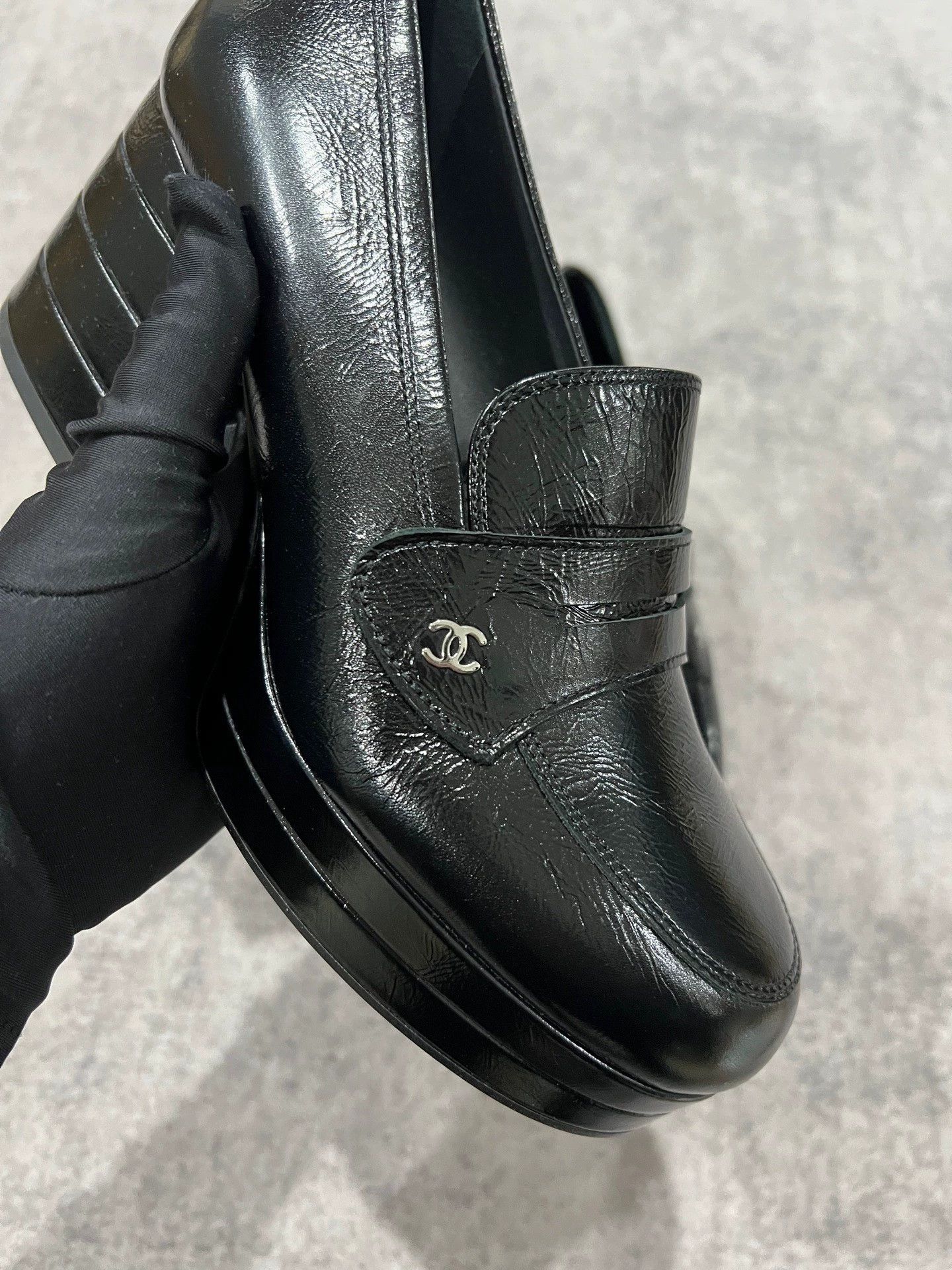 Chanel Chanel high-heeled loafers Size US 7 / IT 37 - 3 Thumbnail