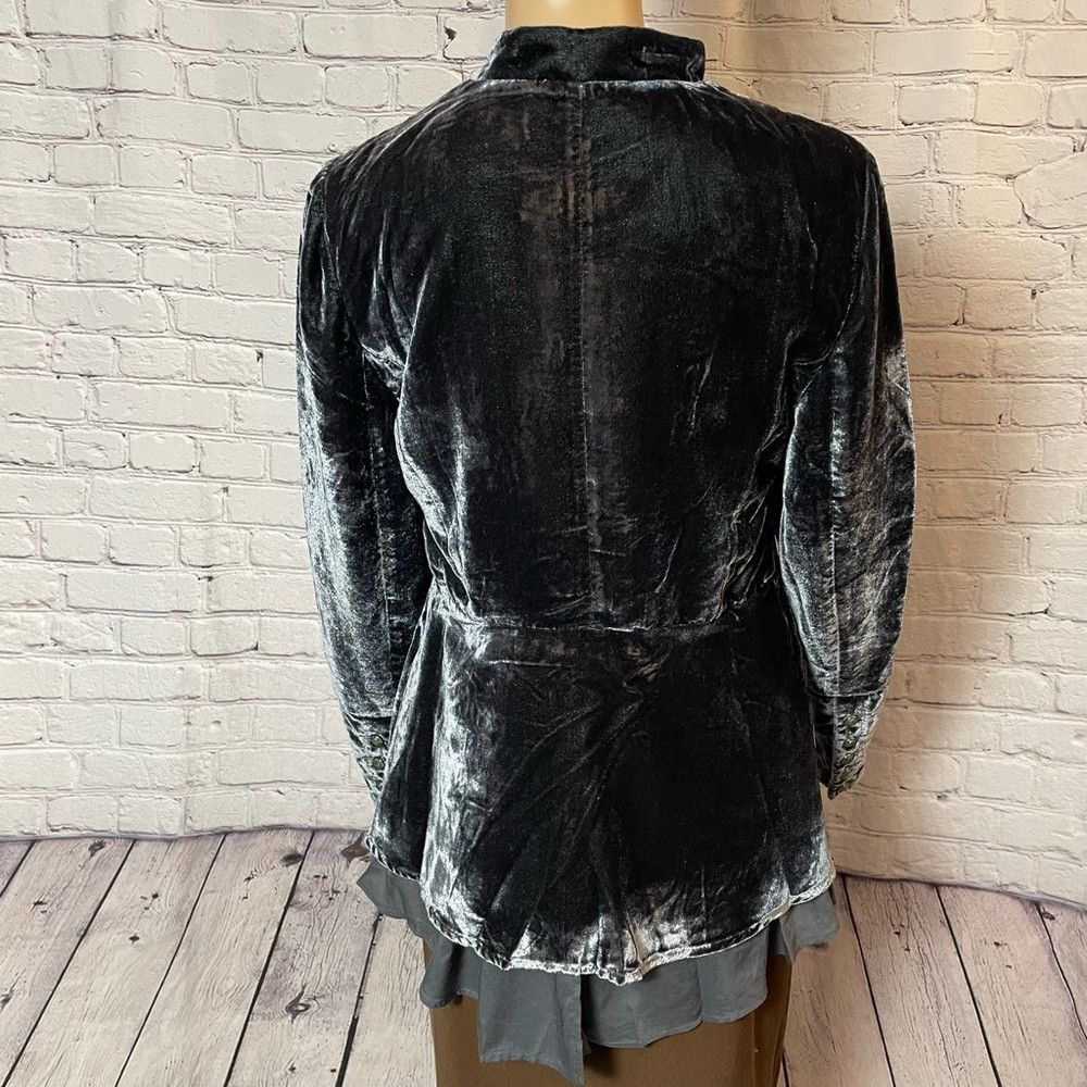 Free People NWT New $228 Free People Velvet Faye Ebony Jacket Size XS Size XS / US 0-2 / IT 36-38 - 3 Thumbnail