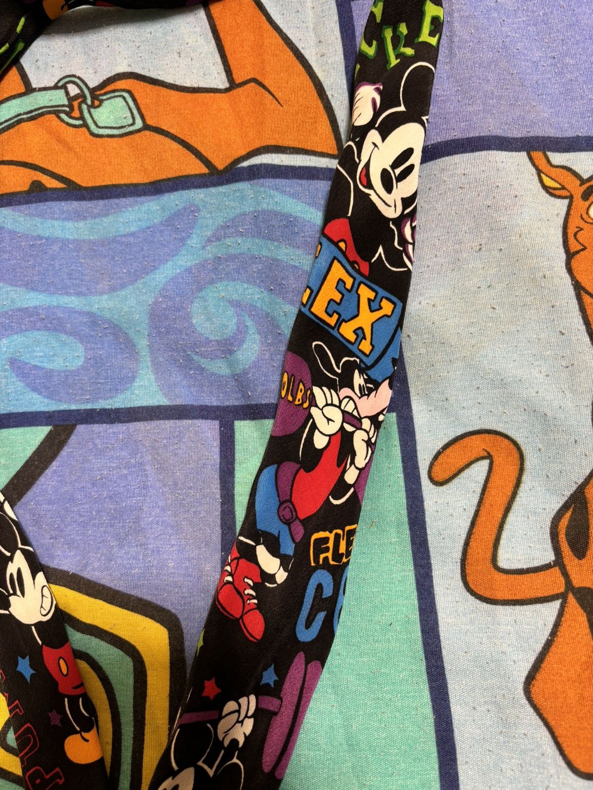 Disney × Vintage ***FINAL DROP***RARE 90s DISNEY MICKEY MOUSE 100% SILK TIE Size ONE SIZE - 3 Thumbnail