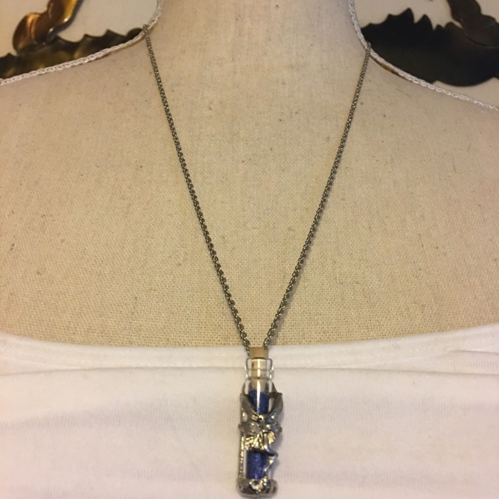 Jewelry Fairy dust bottle with cork on twisted rope chain Size ONE SIZE - 1 Thumbnail
