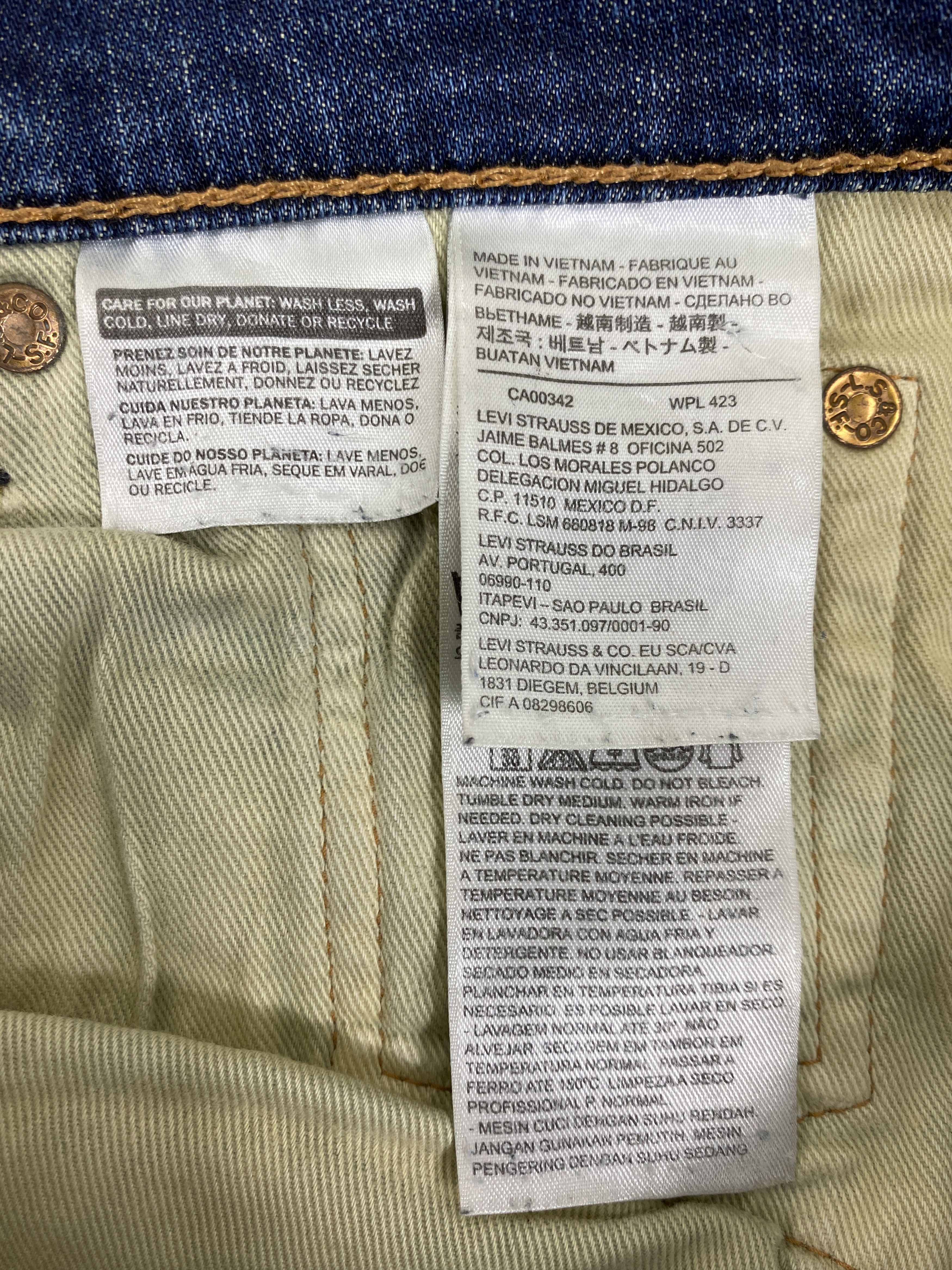 Levi's Blue Distressed Levi's 511 Jeans 28x31.5 Denim -SJ060 Size US 28 / EU 44 - 9 Thumbnail