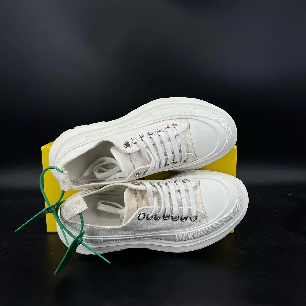 Alexander McQueen Alexander McQueen White Martin Boots Size 37 Like New Size US 6.5 / IT 36.5 - 4 Thumbnail