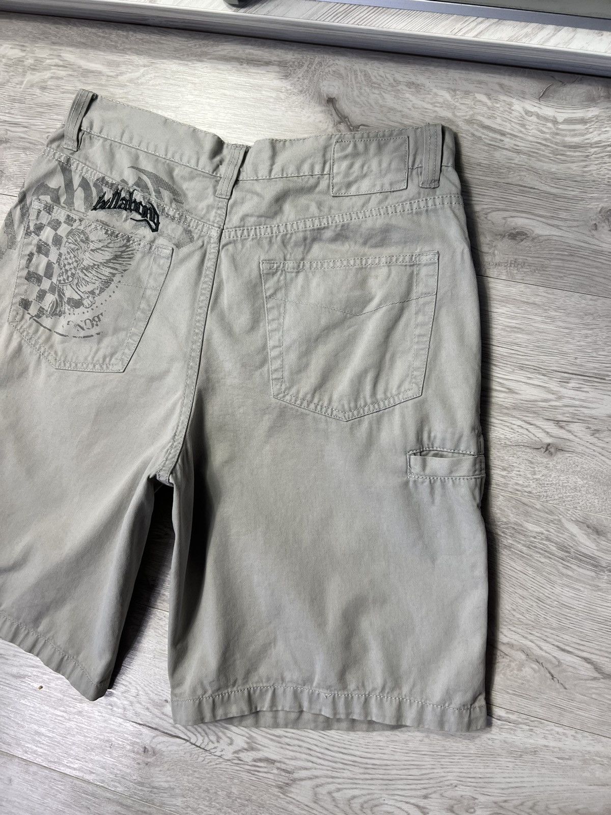 Billabong × Vintage Vintage Billabong Shorts With Logo Size US 32 / EU 48 - 15 Thumbnail