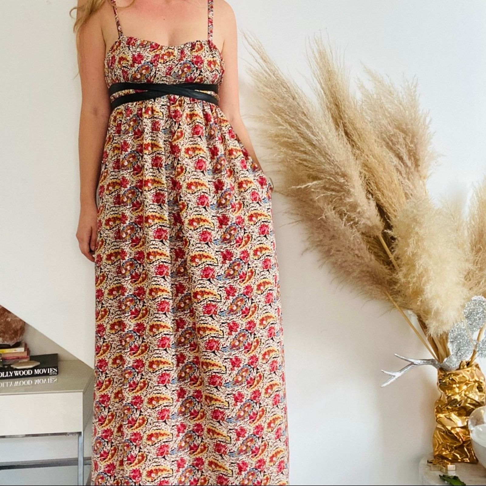 Forever 21 FOREVER Red Cream Floral Leather Wrap Tank Top Maxi Dress Size M / US 6-8 / IT 42-44 - 1 Thumbnail