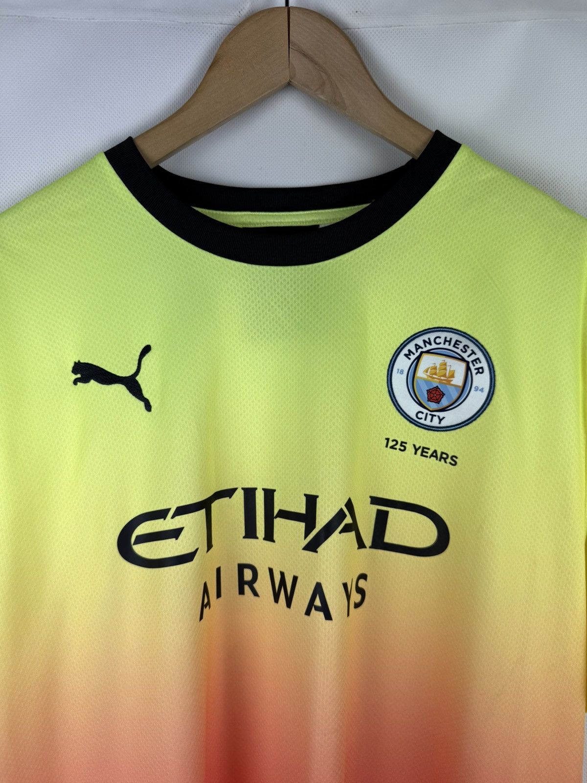 Puma Manchester City 2019-20 Third Kit #16 Rodrigo Jersey Shirt Size US XL / EU 56 / 4 - 8 Thumbnail