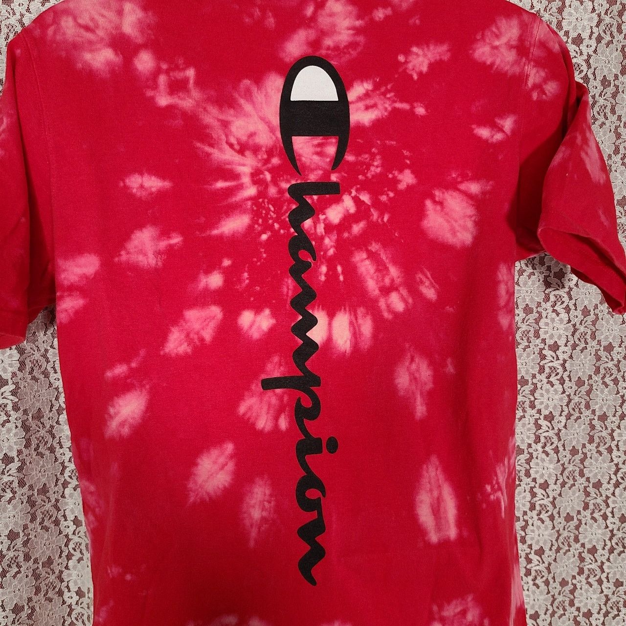 Champion Vintage 90s Champion red bleach tie dye graphic tshirt large Size US L / EU 52-54 / 3 - 5 Thumbnail
