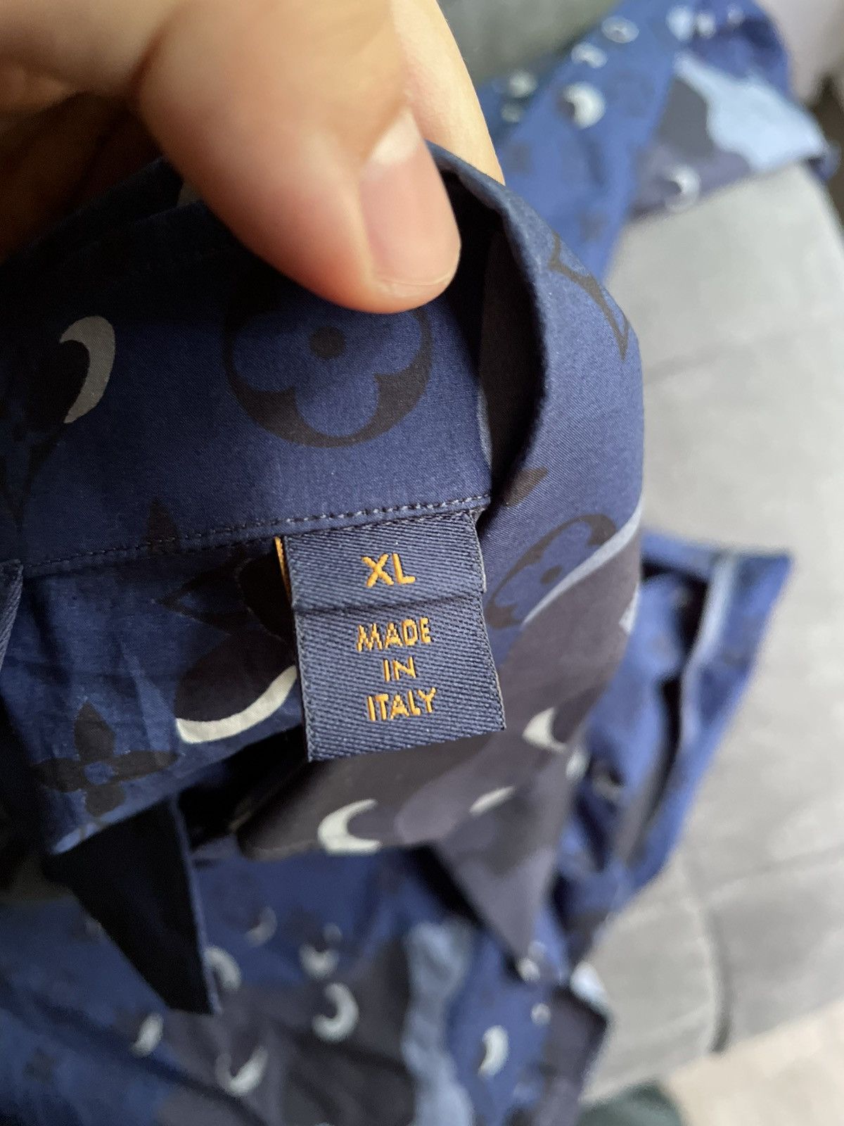 Louis Vuitton Louis Vuitton Blue Camo Monogram Shirt Size US XL / EU 56 / 4 - 9 Thumbnail
