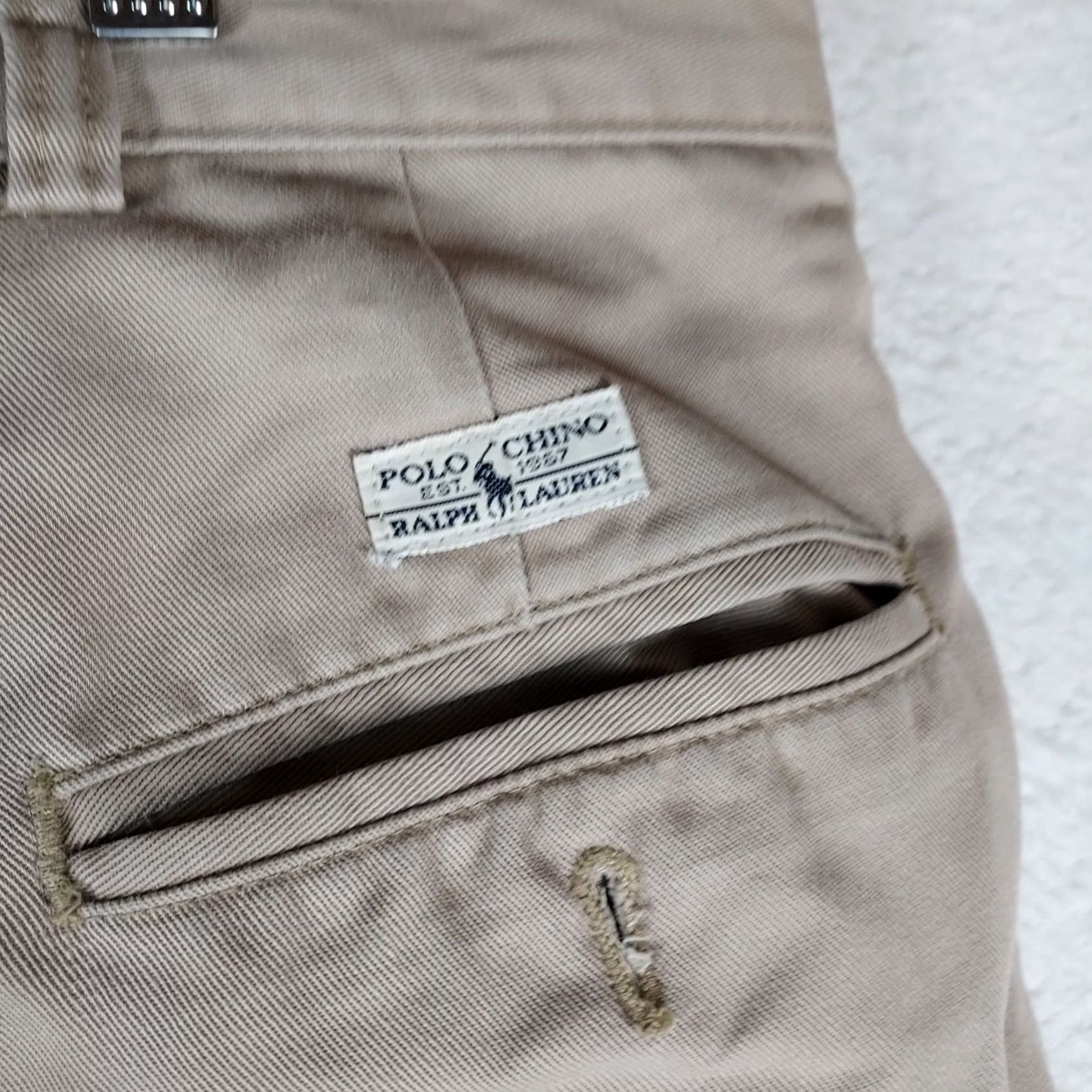 Polo Ralph Lauren Polo Ralph Lauren Mens Chino Pants Khaki 100% Cotton Classic Fit Beige Solid Logo Plain Front Zip Pocket Straight Pant-size 36 Mens Size US M / EU 48-50 / 2 - 3 Thumbnail