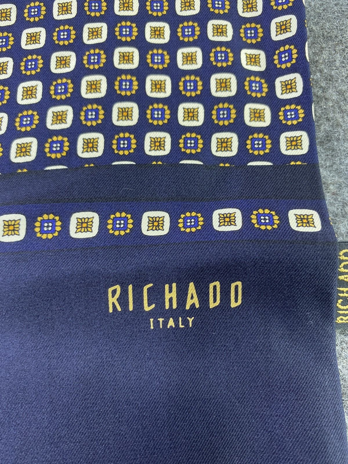 Other RICHADO SILK Scarf / Muffler / Neckwear -T548 Size ONE SIZE - 5 Thumbnail