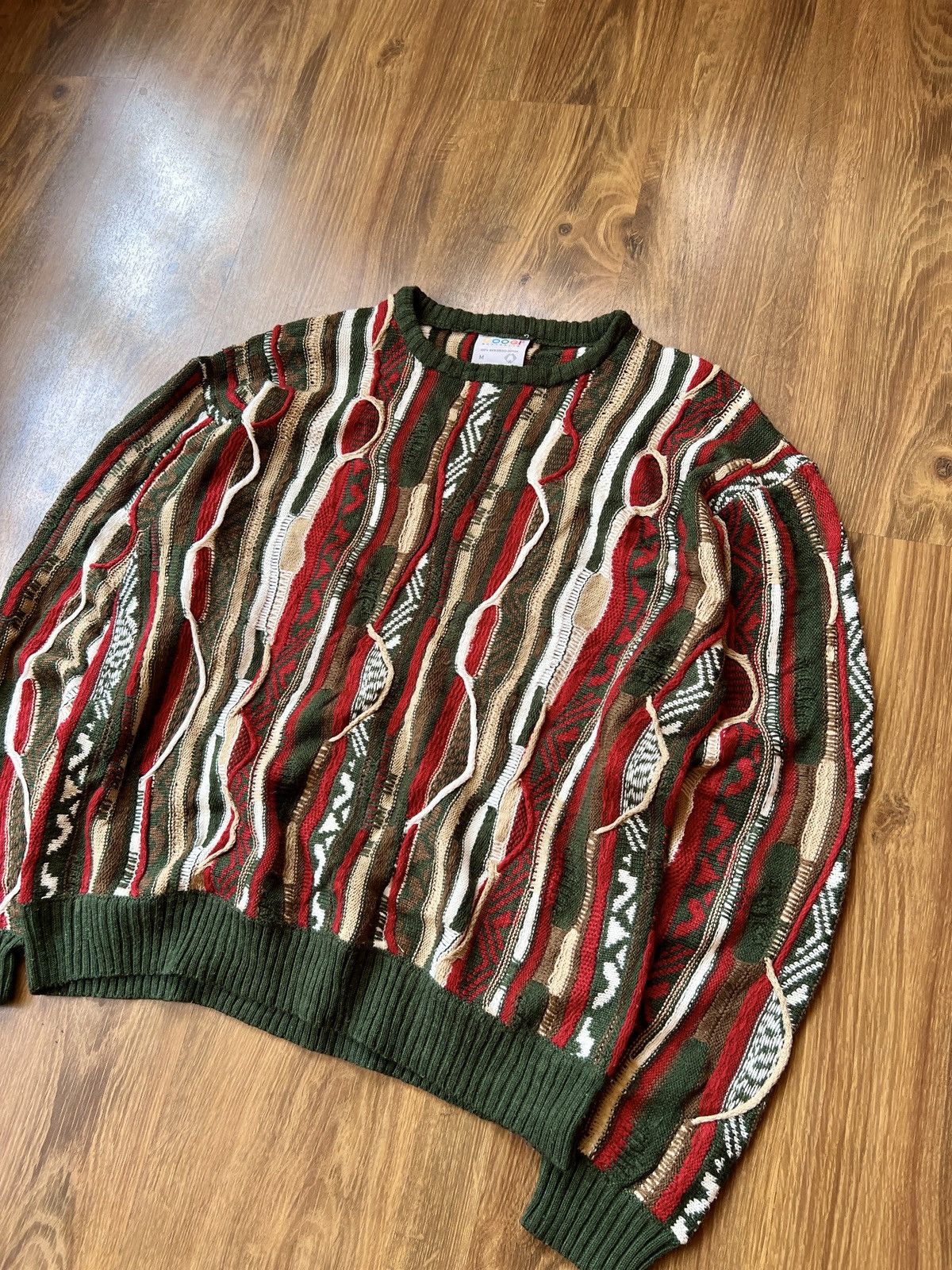 Coogi Rarest Coogi 3D Knit / Sweater (Red/White/Green/Brown) Size US L / EU 52-54 / 3 - 4 Thumbnail
