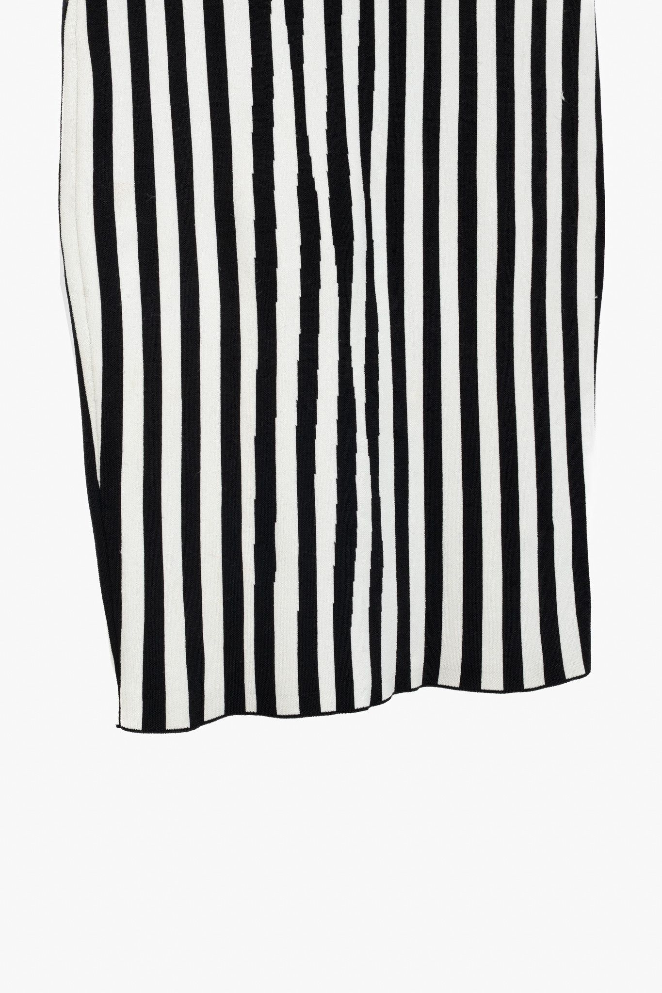 A.L.C. A.L.C. White & Black Striped Knit Pencil Skirt Size 24" / US 00 / IT 34 - 6 Thumbnail